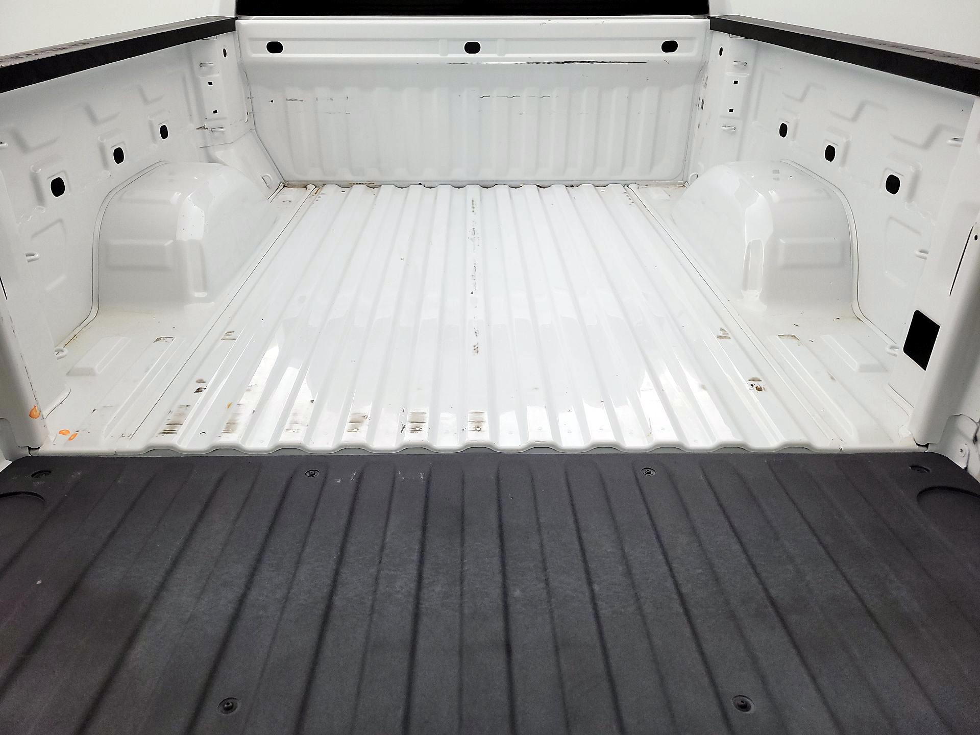 Thumbnail: 2023 Chevrolet Silverado 1500 - 20