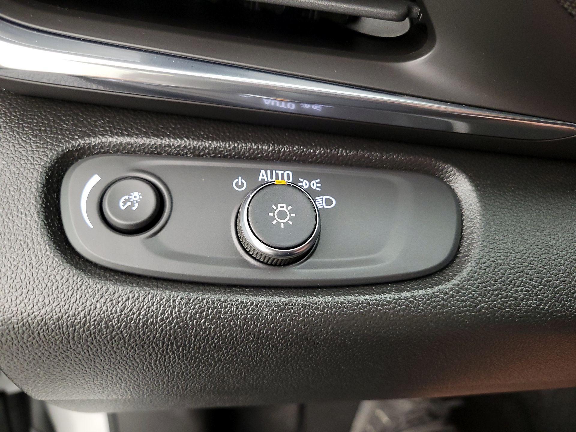 Thumbnail: 2024 Buick Envista - 13