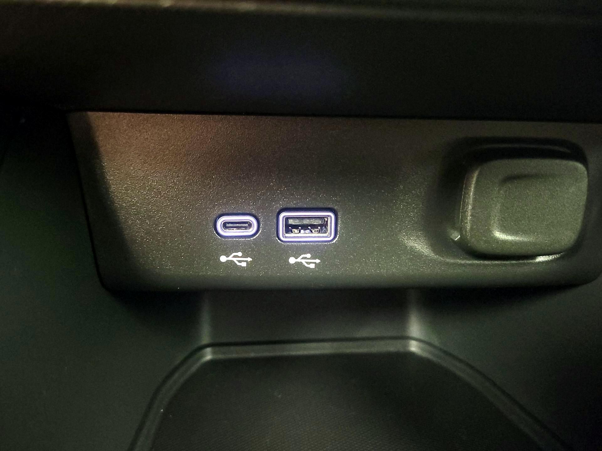 Thumbnail: 2024 Buick Envista - 18