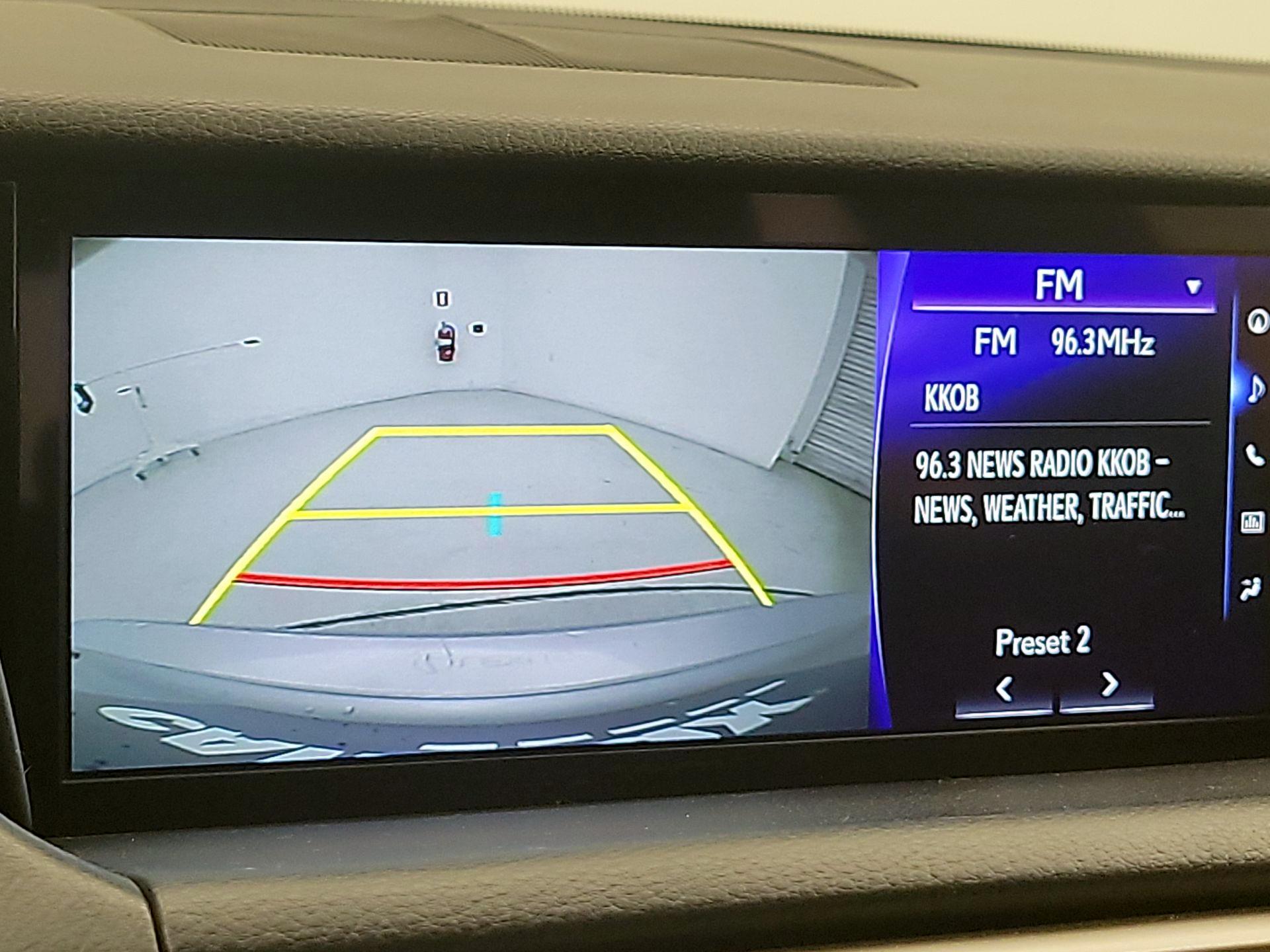 Thumbnail: 2017 Lexus IS - 14