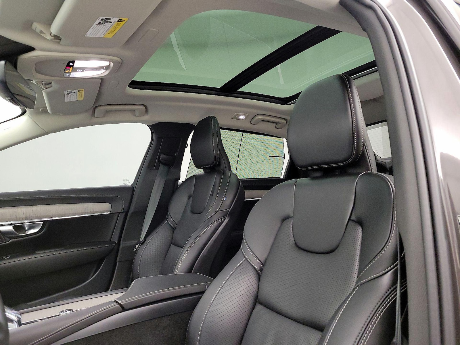 2023 Volvo S90 Ultimate - Photo 20