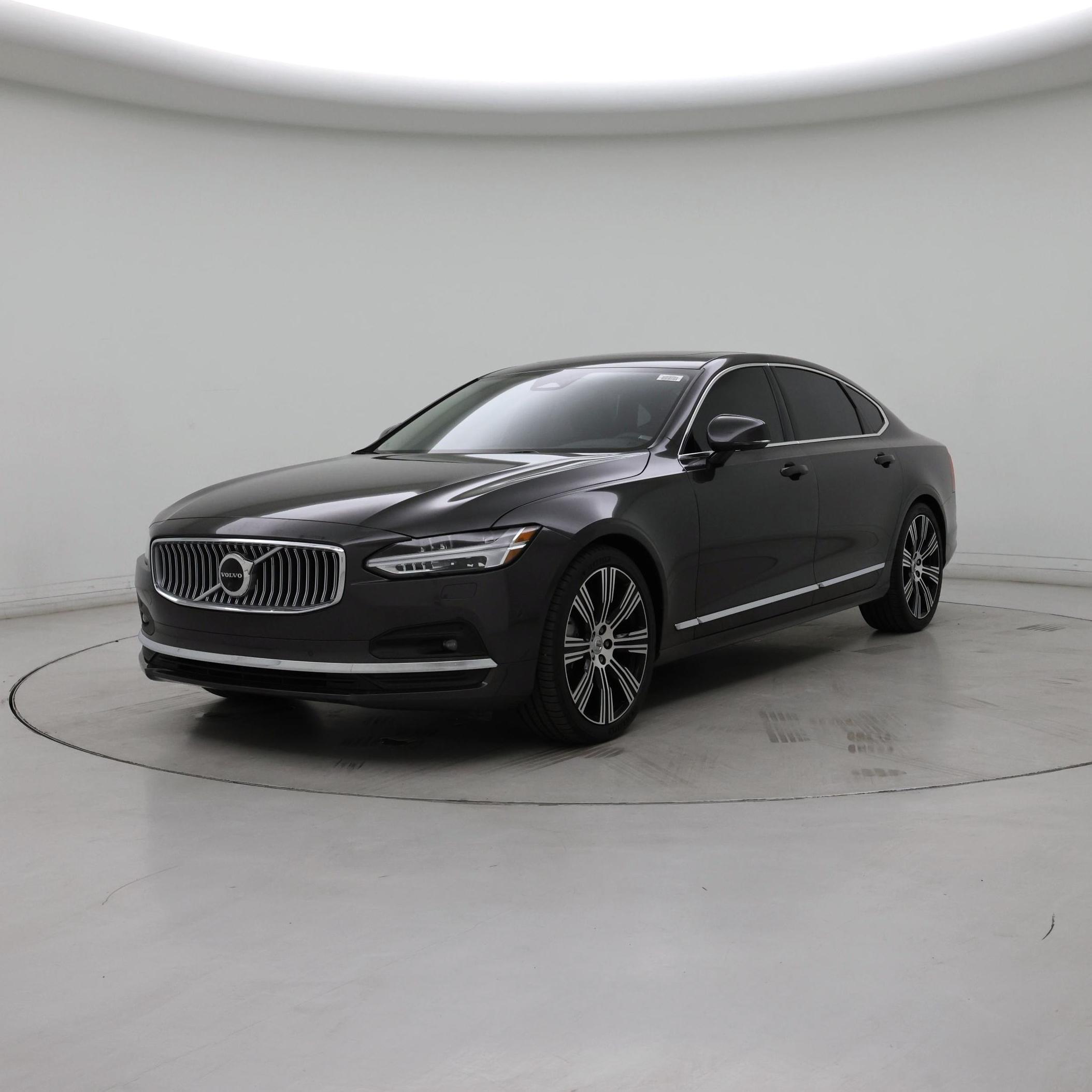 Thumbnail: 2023 Volvo S90 - 4