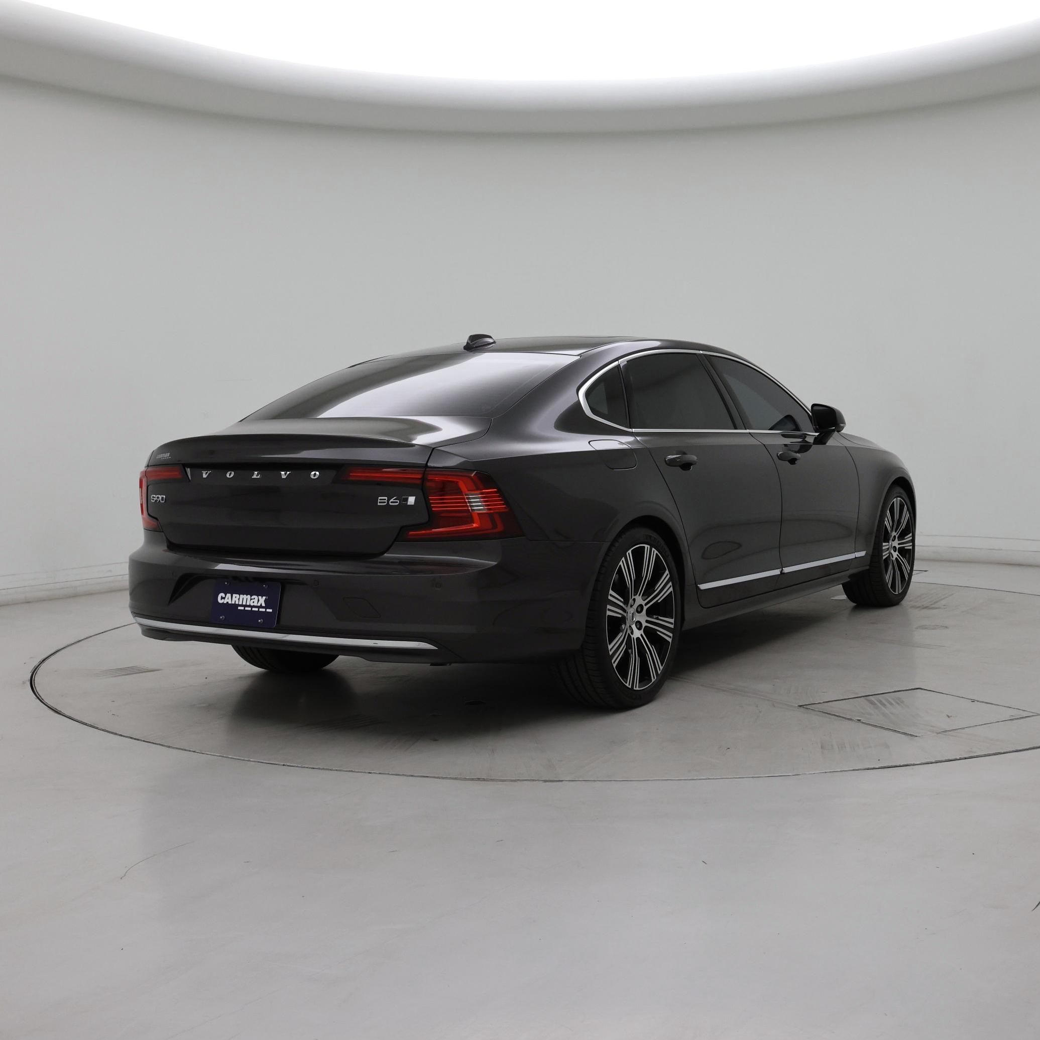 Thumbnail: 2023 Volvo S90 - 8
