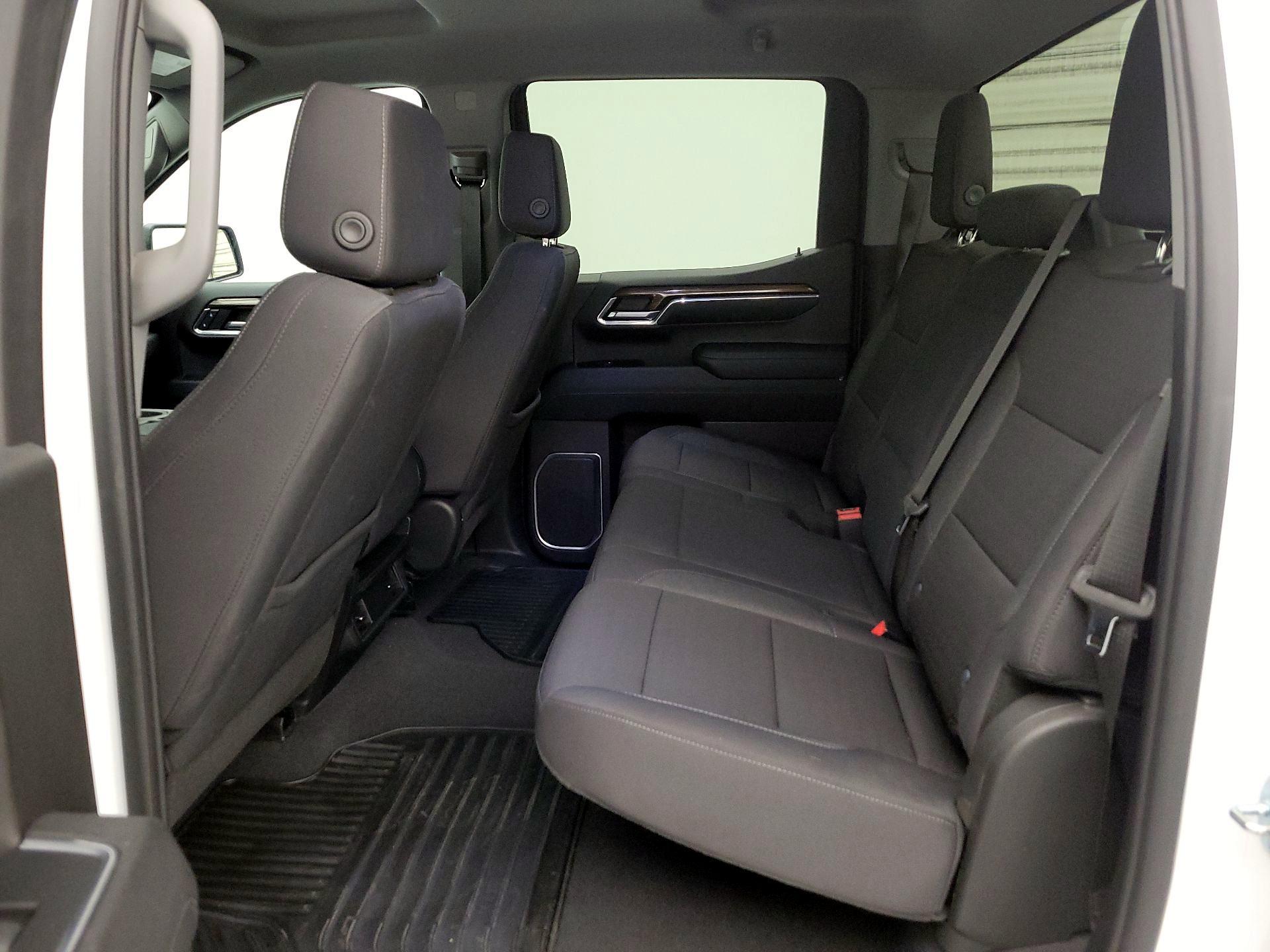 Thumbnail: 2023 Chevrolet Silverado 1500 - 19