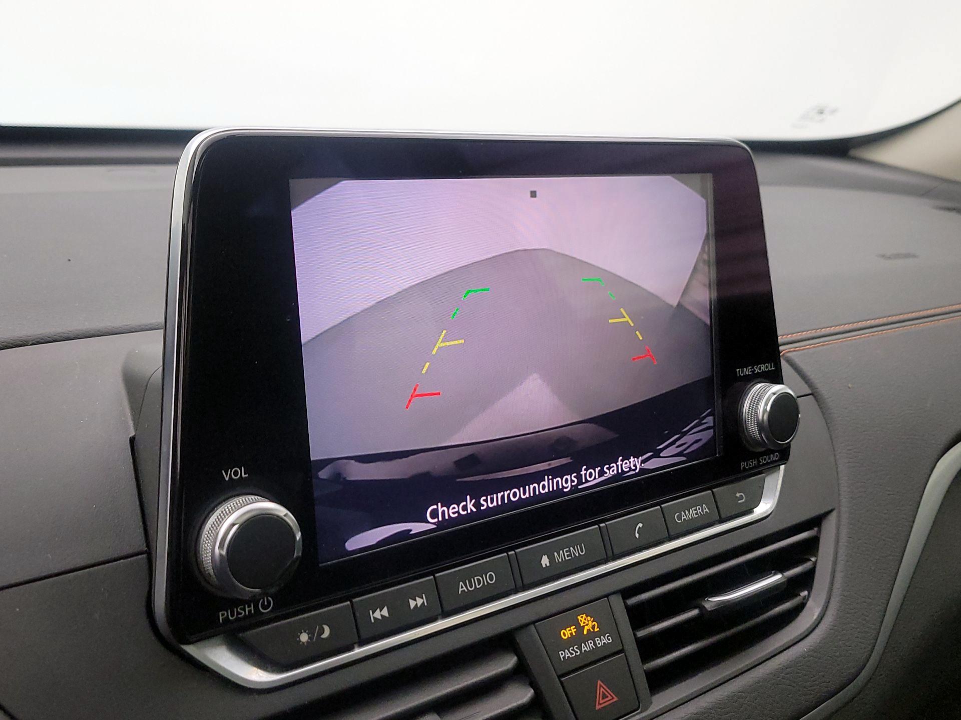 Thumbnail: 2019 Nissan Altima - 14