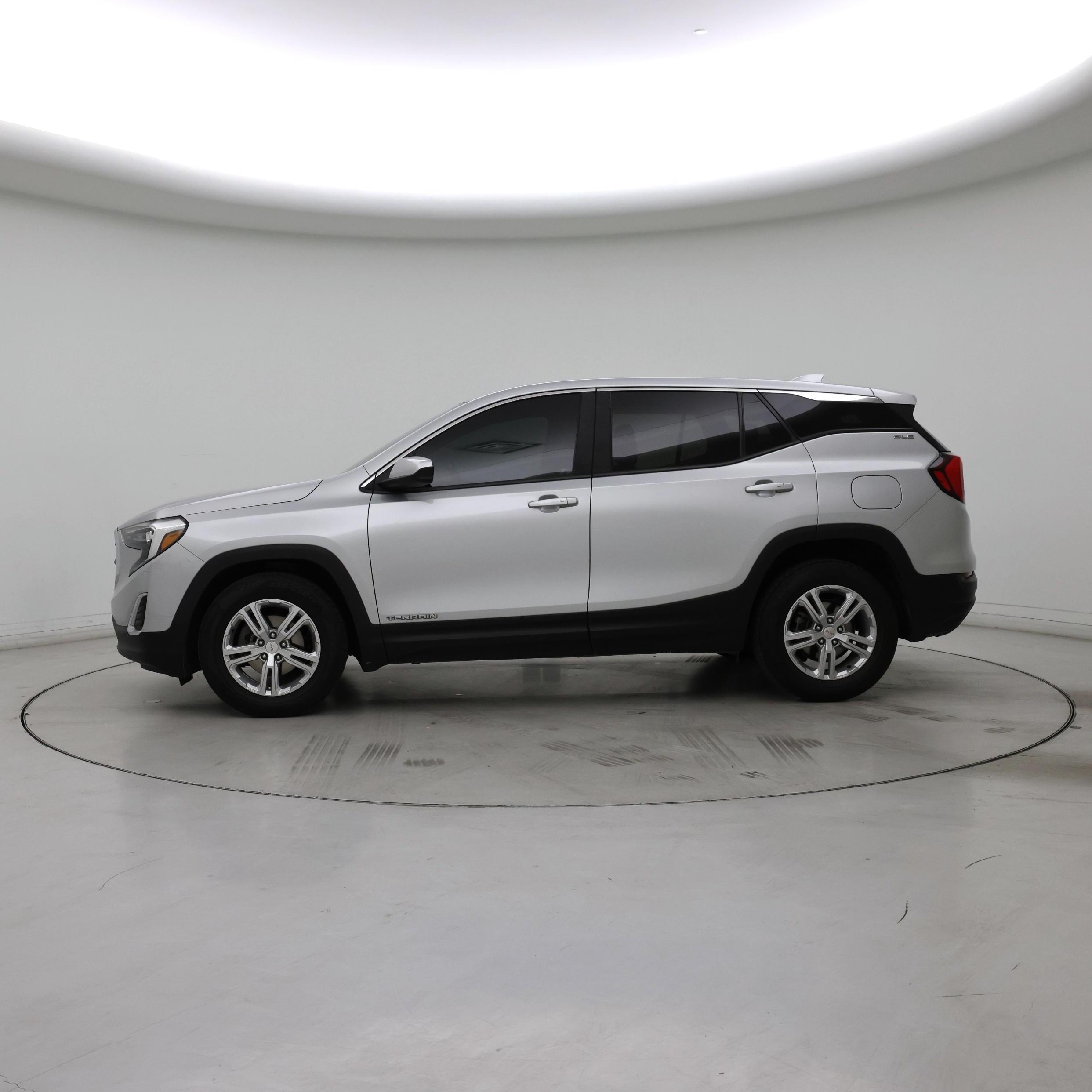 Thumbnail: 2019 GMC Terrain - 3