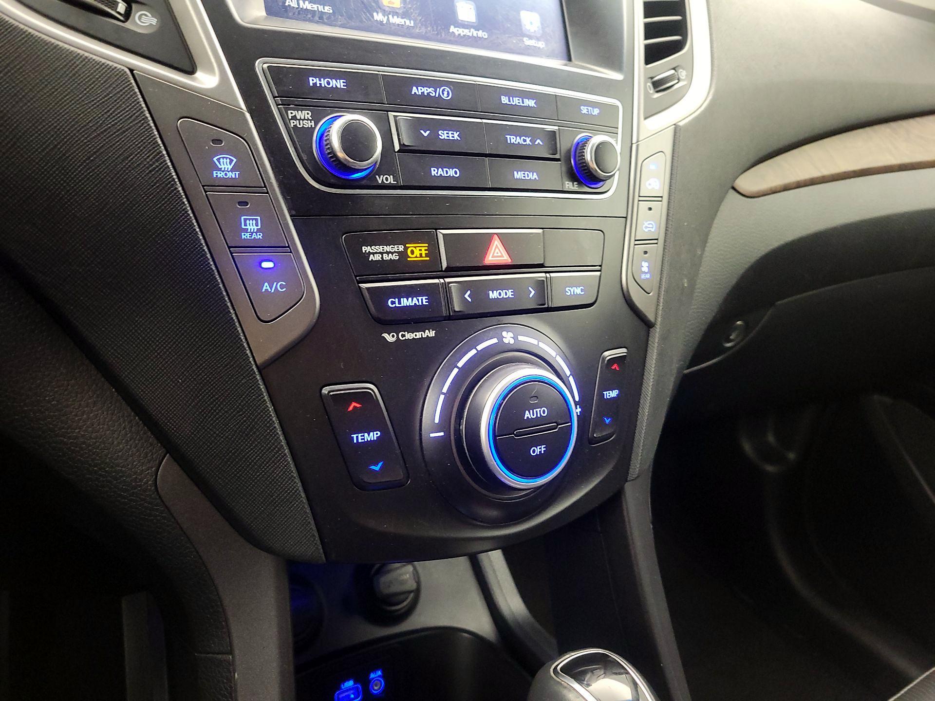 Thumbnail: 2017 Hyundai Santa Fe - 16