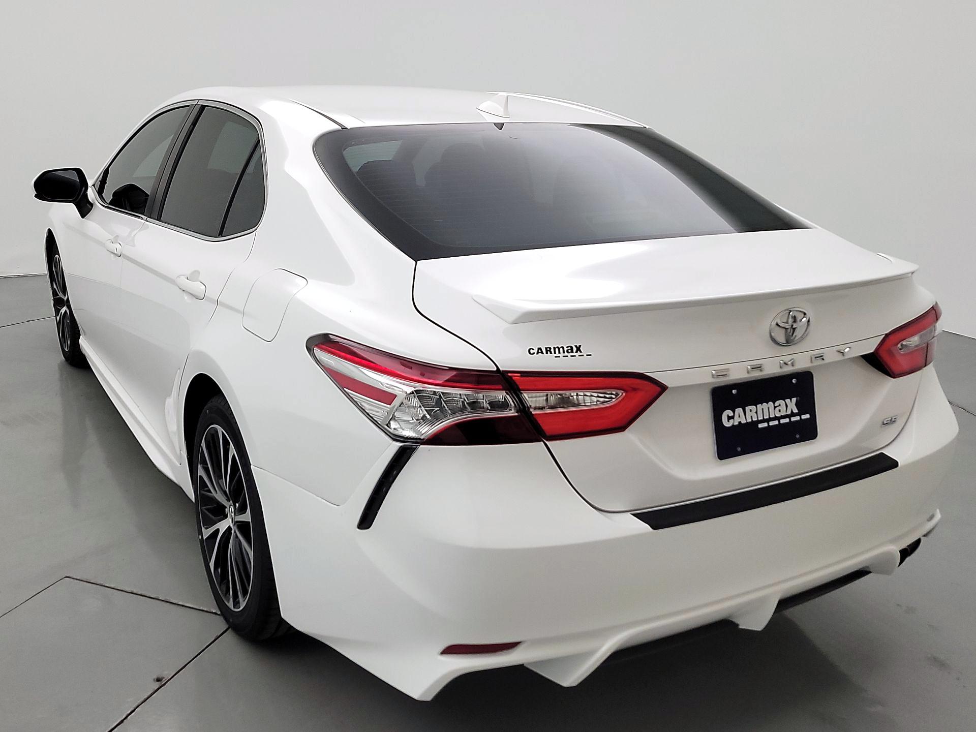 Thumbnail: 2020 Toyota Camry - 7