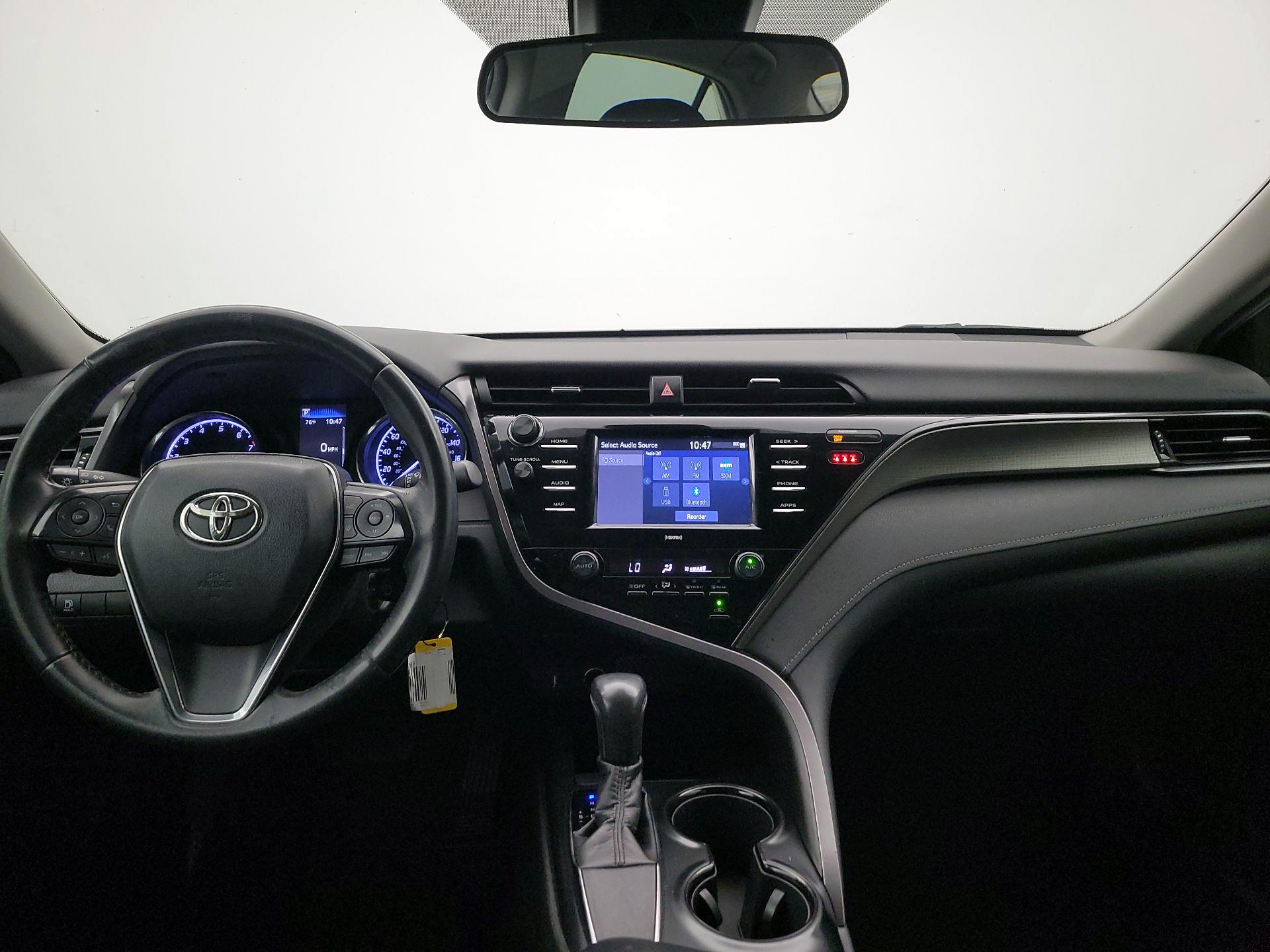 Thumbnail: 2020 Toyota Camry - 8