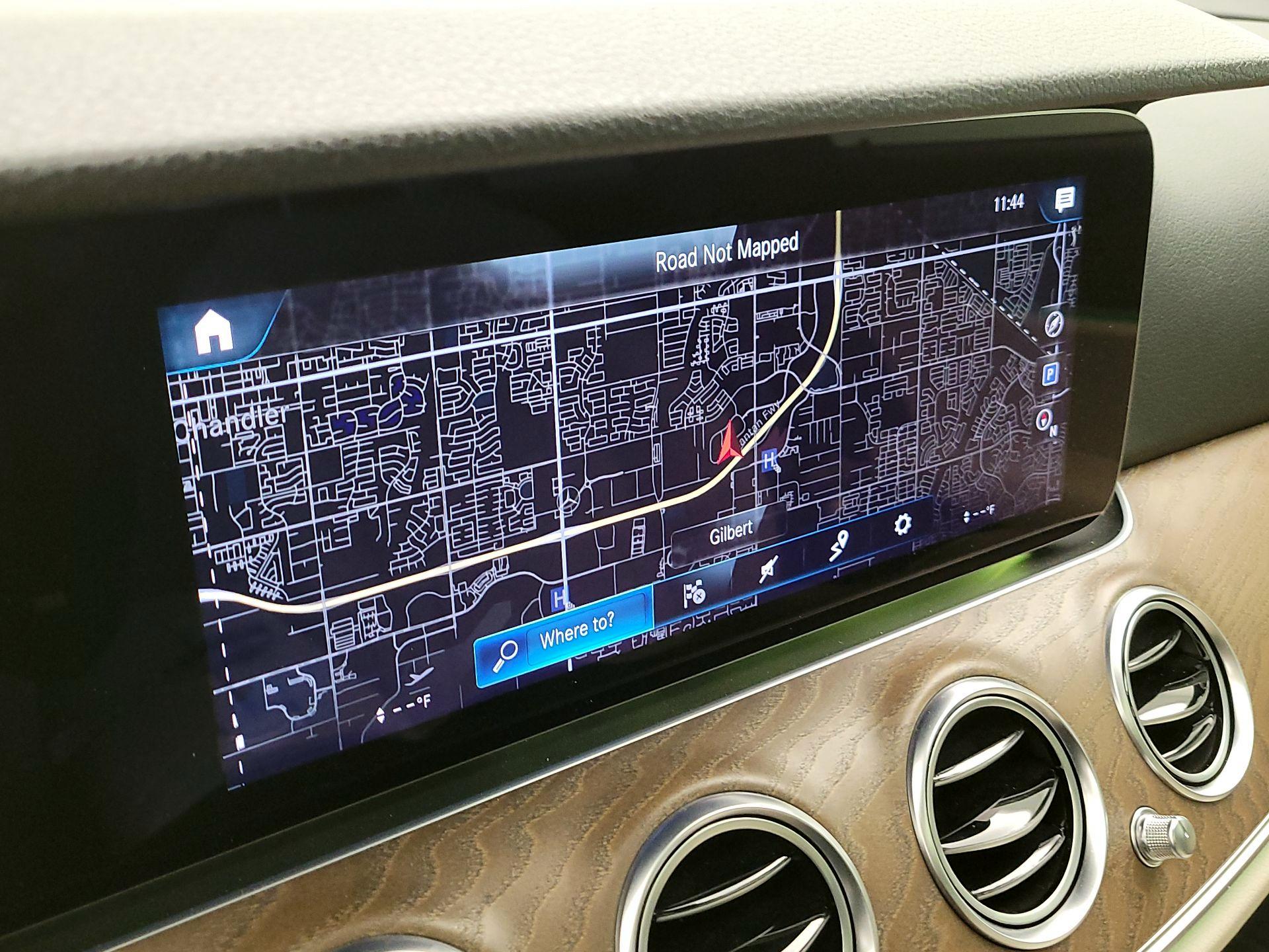 Thumbnail: 2022 Mercedes-Benz E-Class - 14