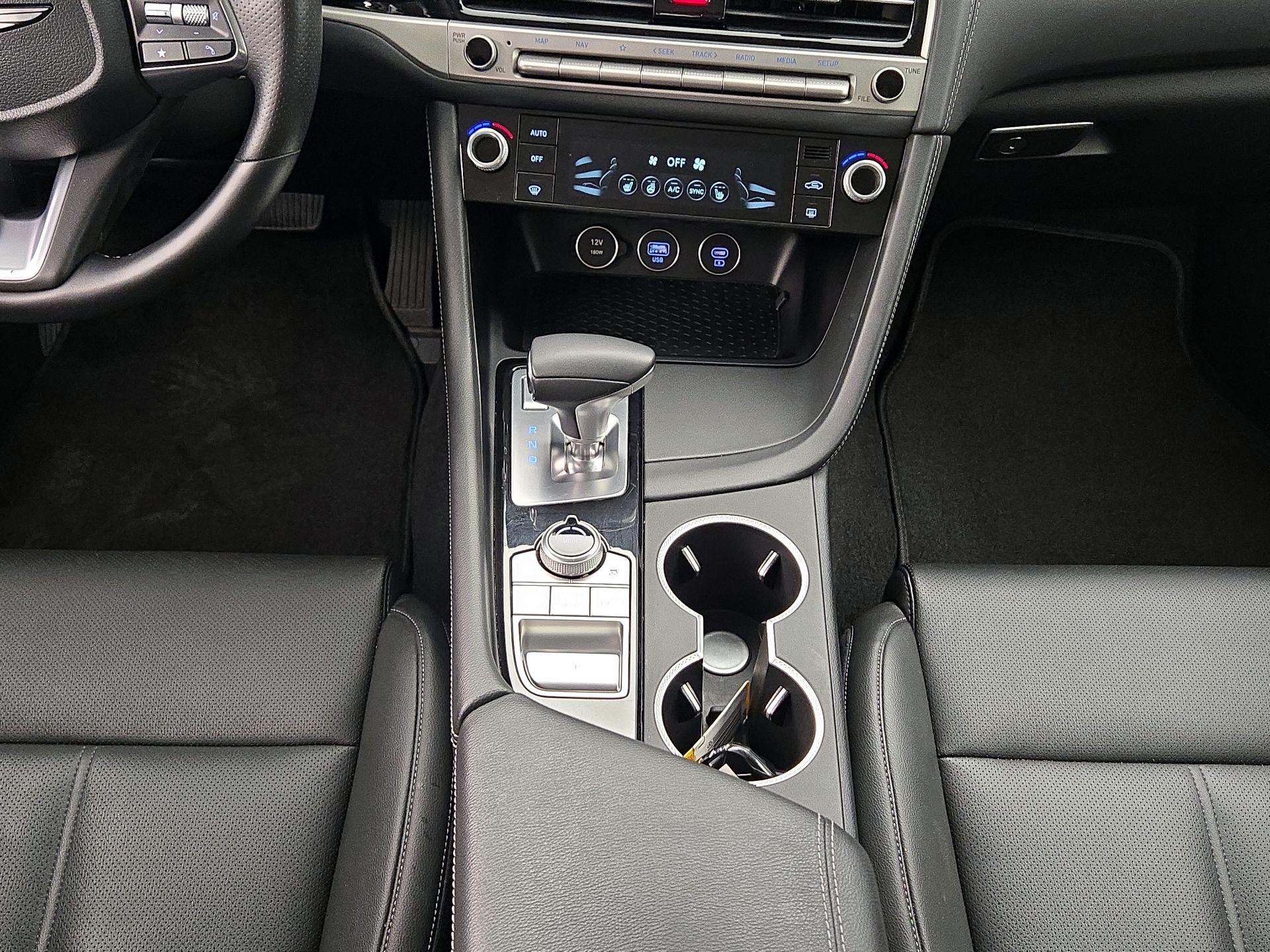 Thumbnail: 2025 Genesis G70 - 18