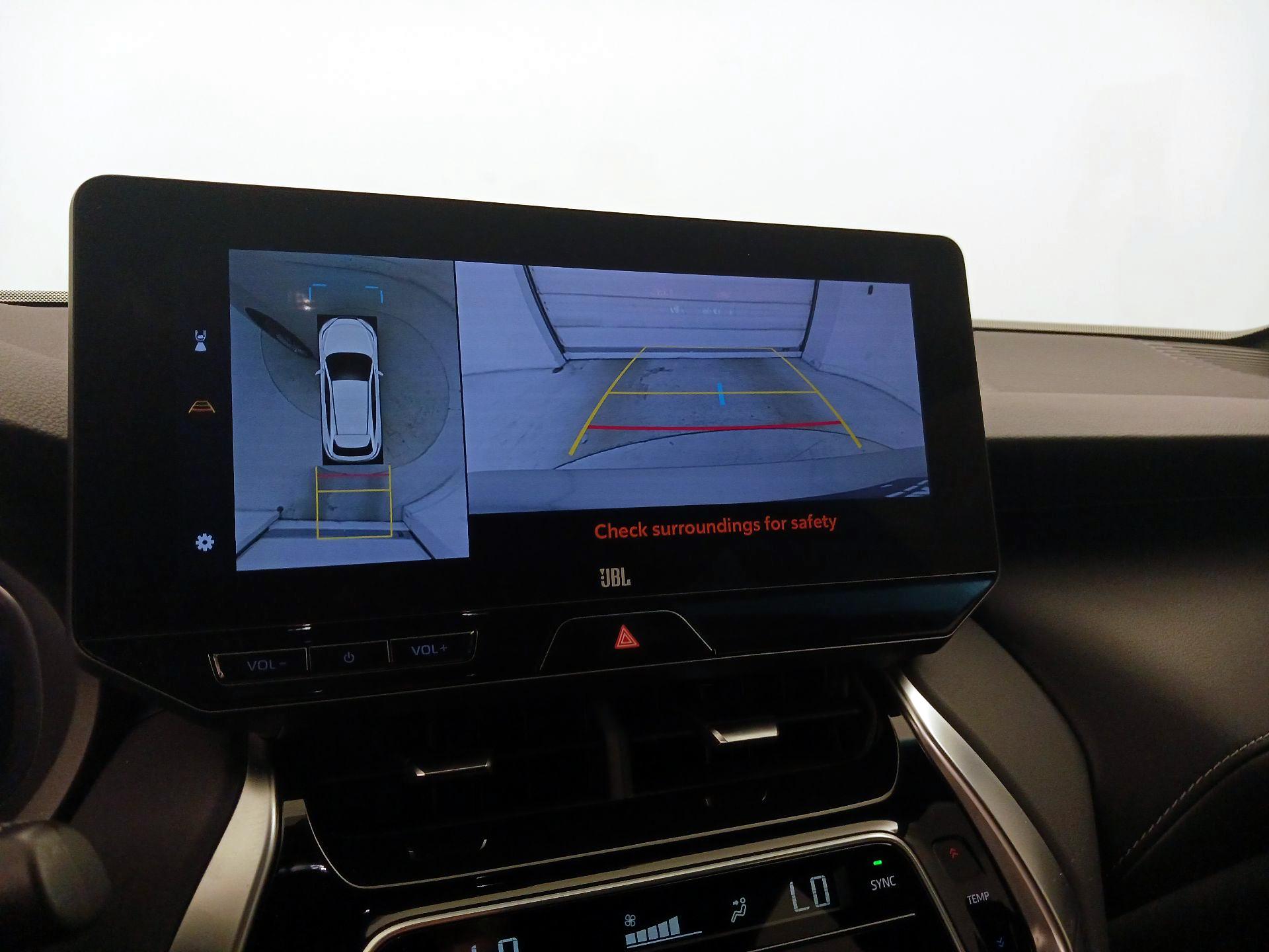 Thumbnail: 2024 Toyota Venza - 14