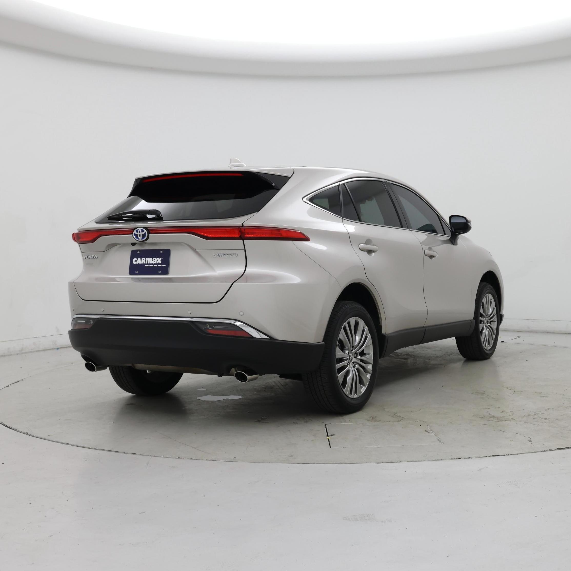 Thumbnail: 2024 Toyota Venza - 8