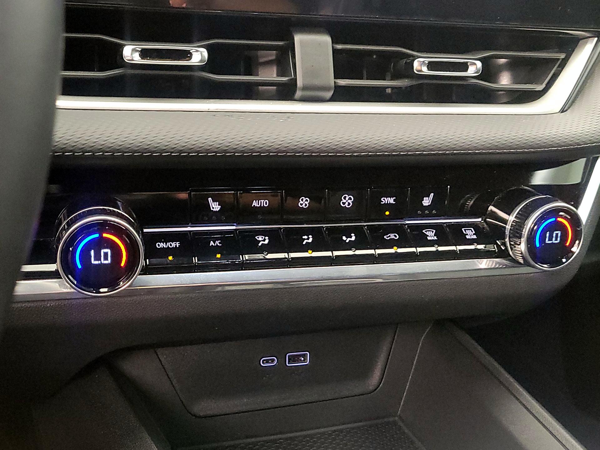 Thumbnail: 2025 Chevrolet Equinox - 16