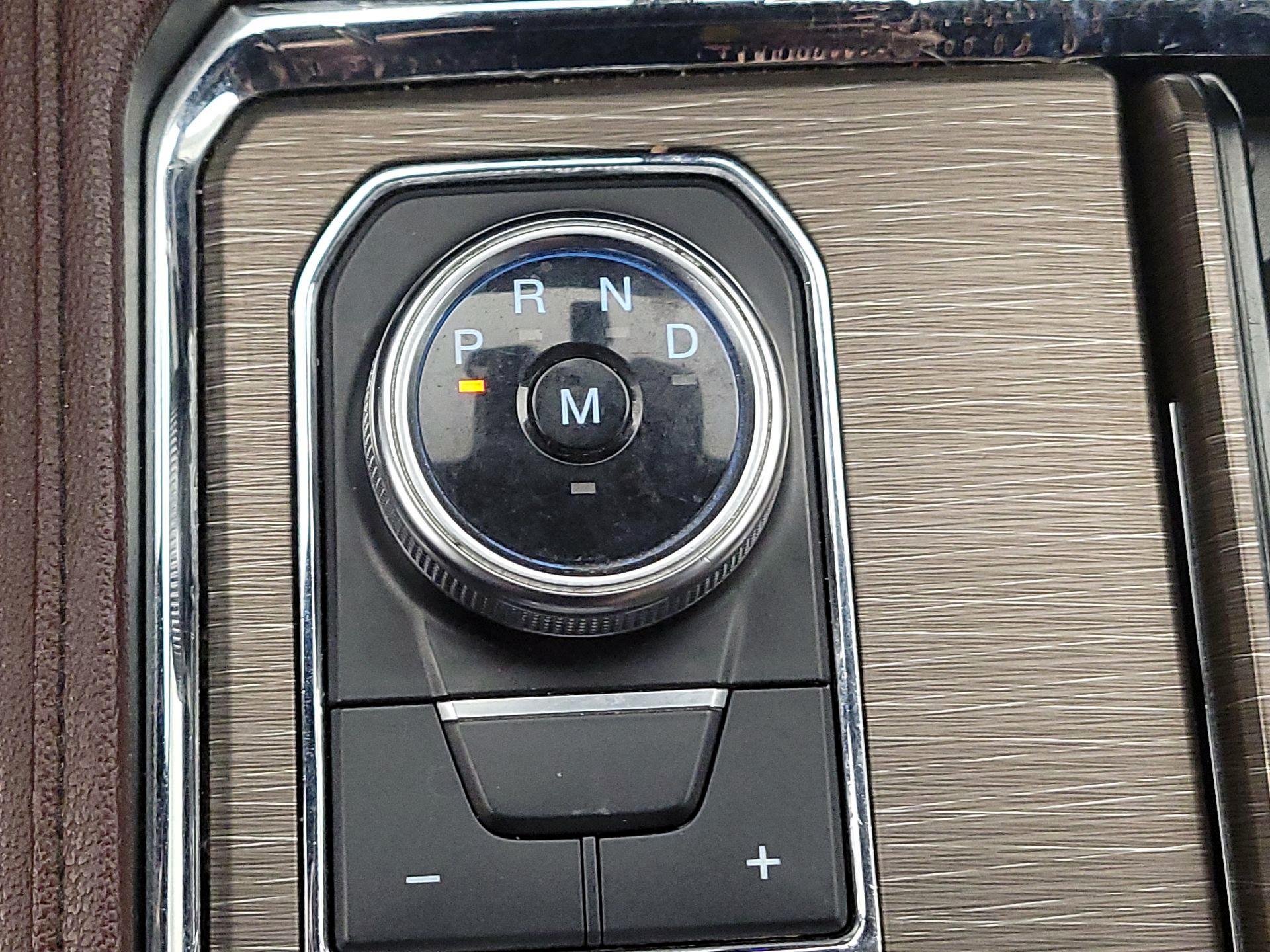 Thumbnail: 2023 Ford Expedition MAX - 17