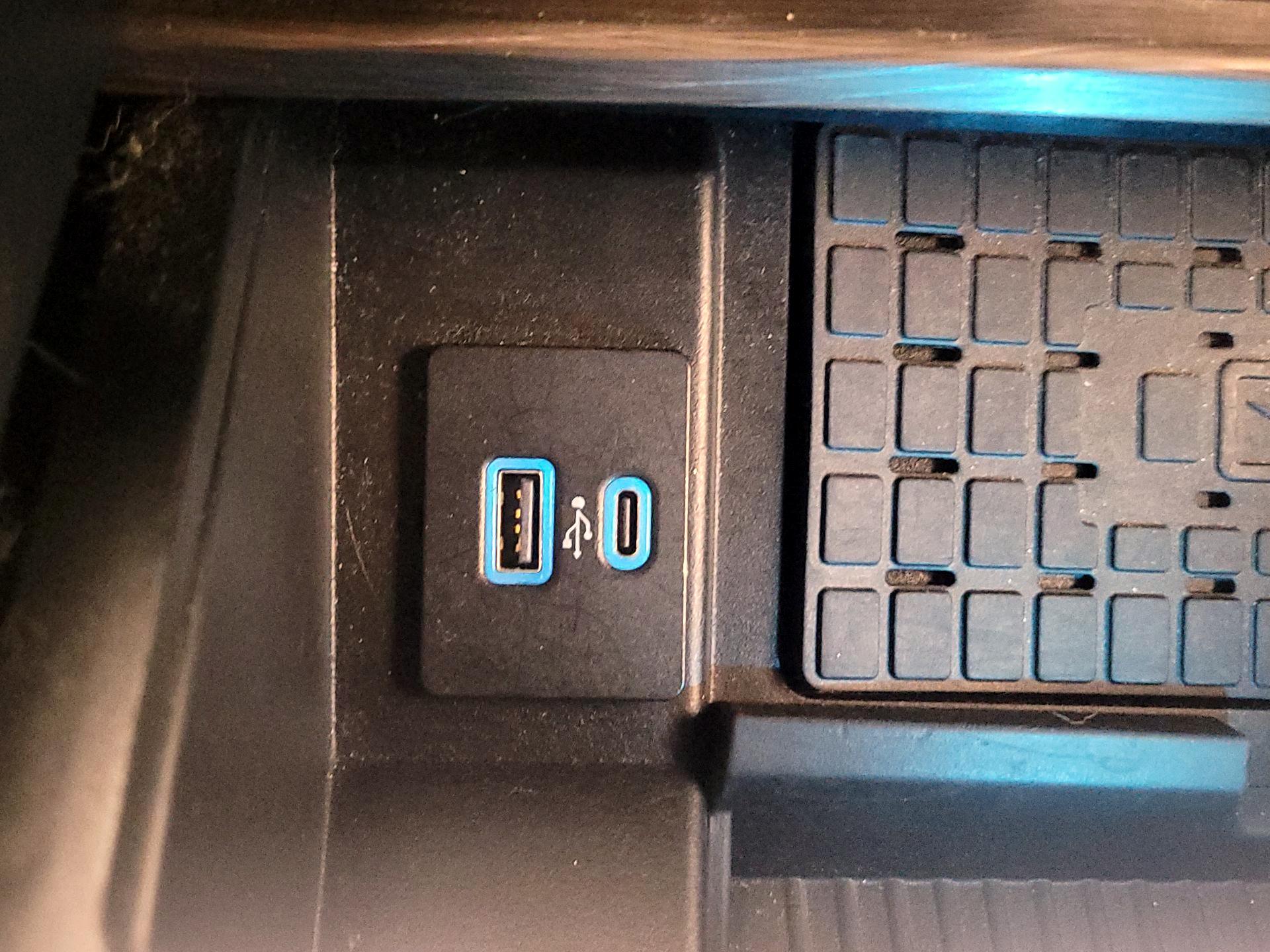 Thumbnail: 2023 Ford Expedition MAX - 18