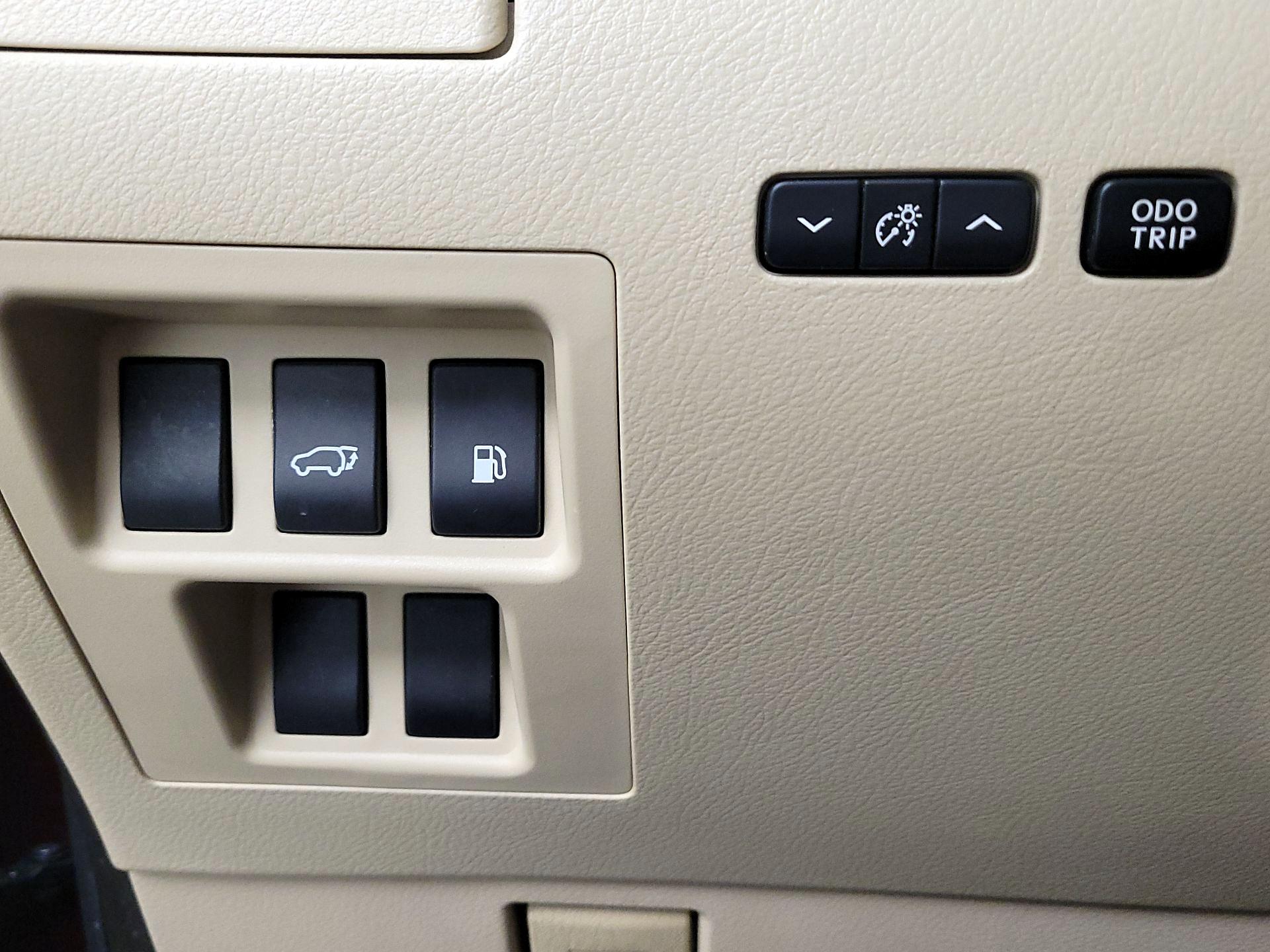 Thumbnail: 2015 Lexus RX - 13