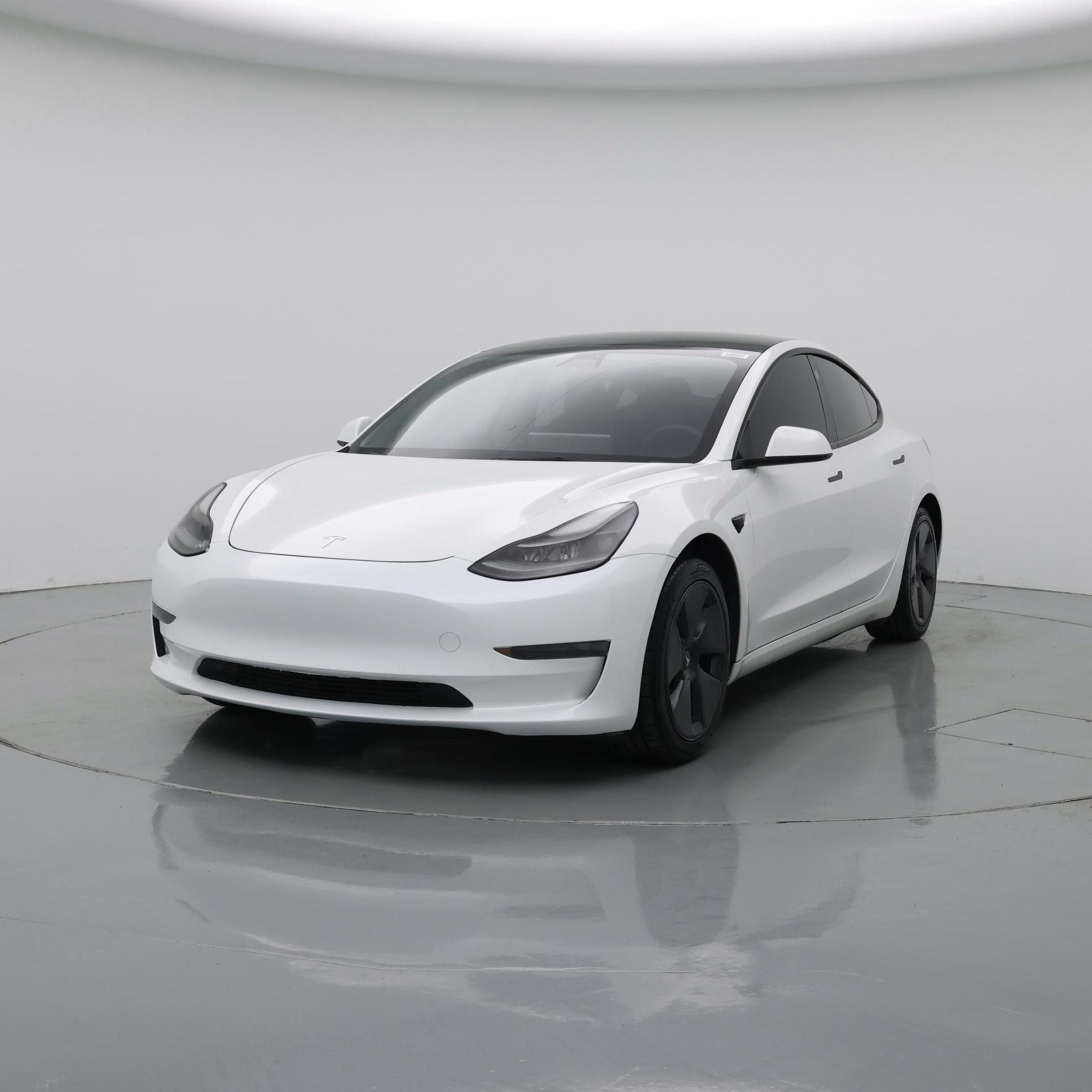 Thumbnail: 2022 Tesla Model 3 - 4