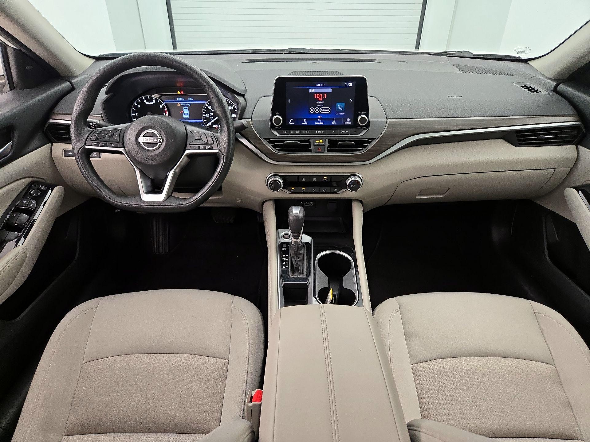 Thumbnail: 2023 Nissan Altima - 9