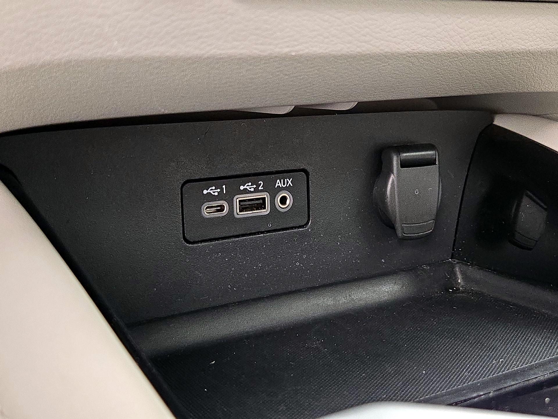 Thumbnail: 2023 Nissan Altima - 18