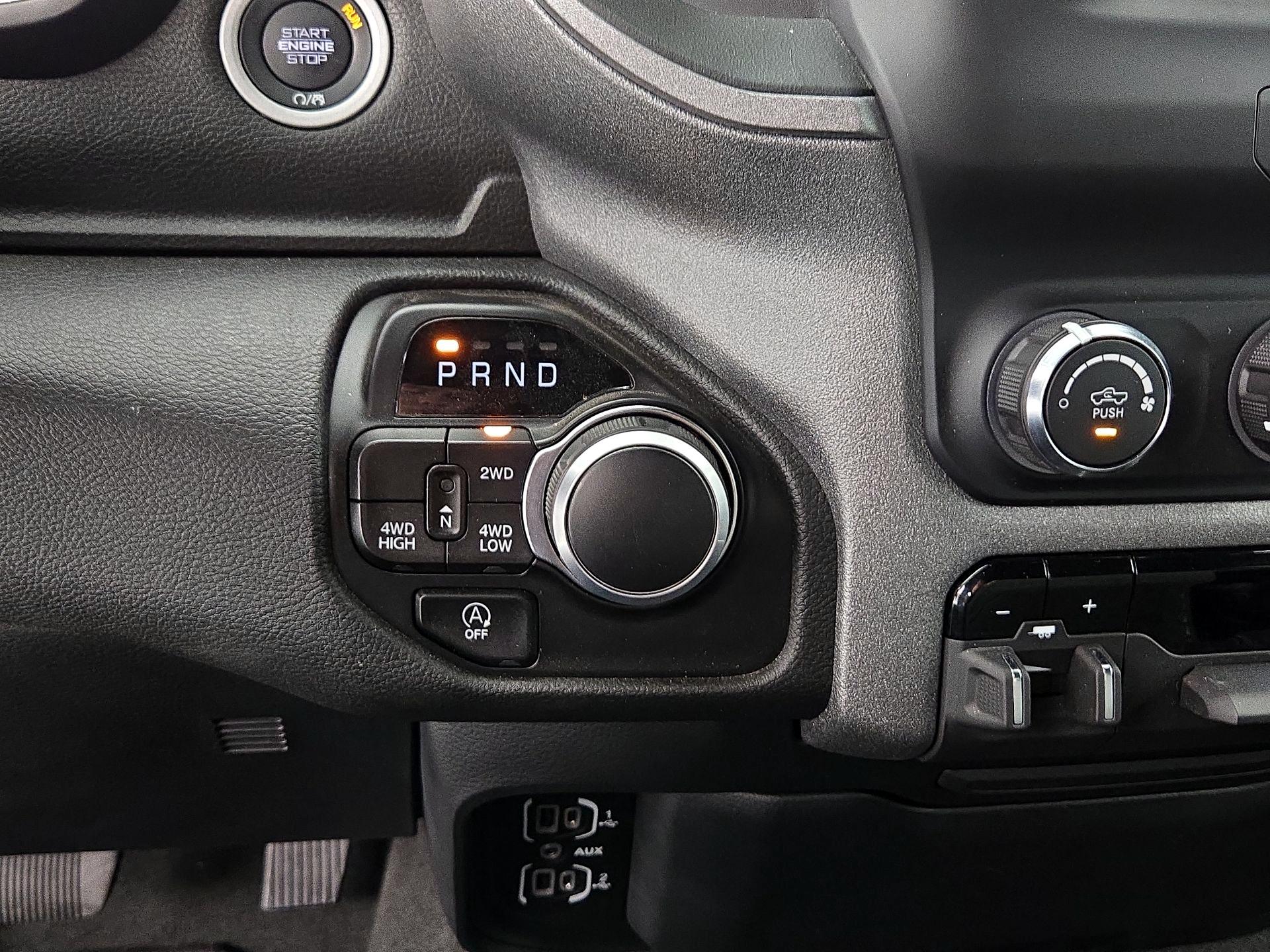 Thumbnail: 2024 RAM 1500 - 17