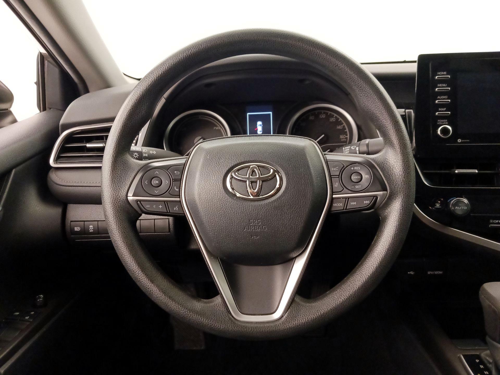 Thumbnail: 2022 Toyota Camry - 10