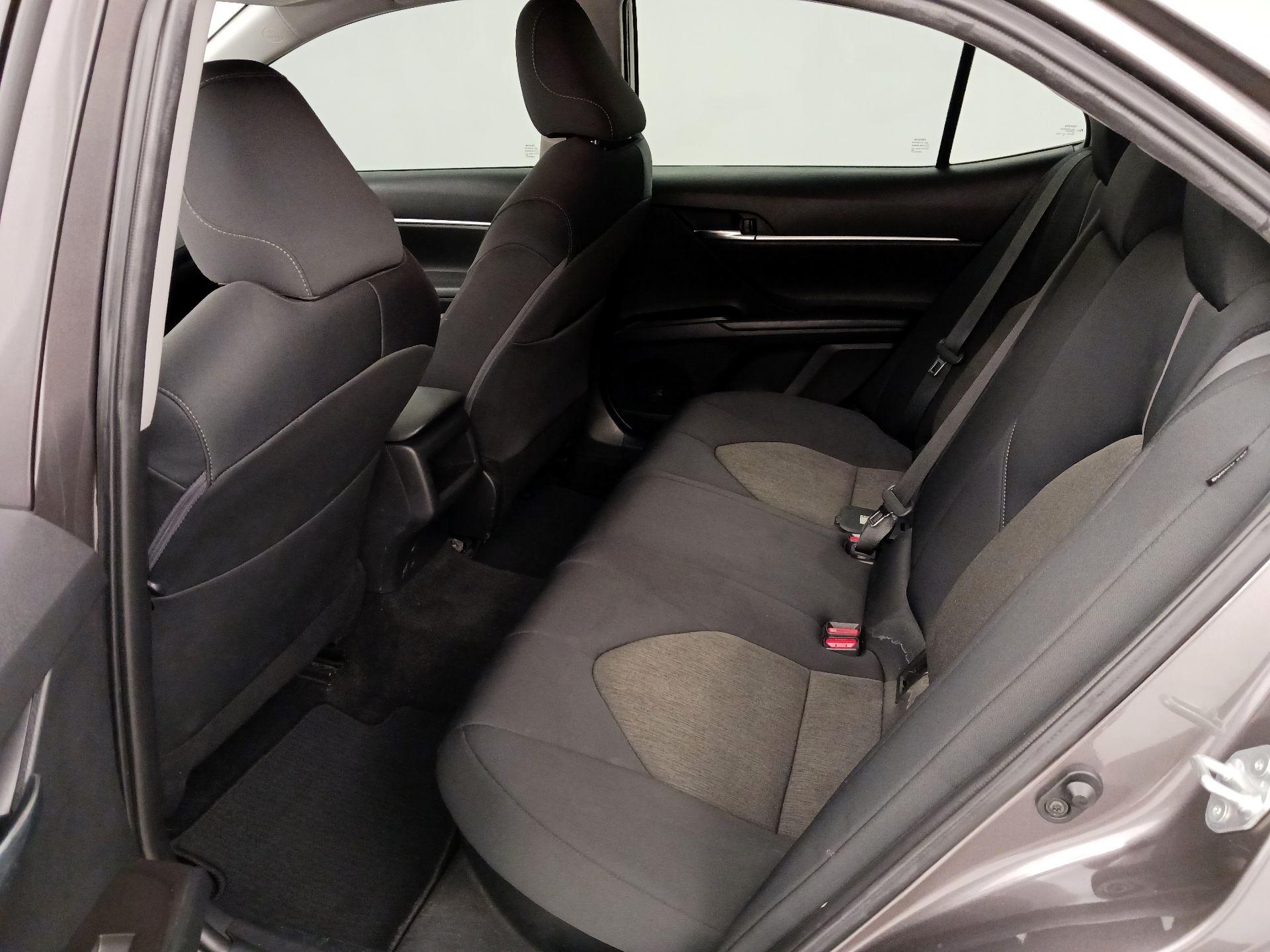 Thumbnail: 2022 Toyota Camry - 20