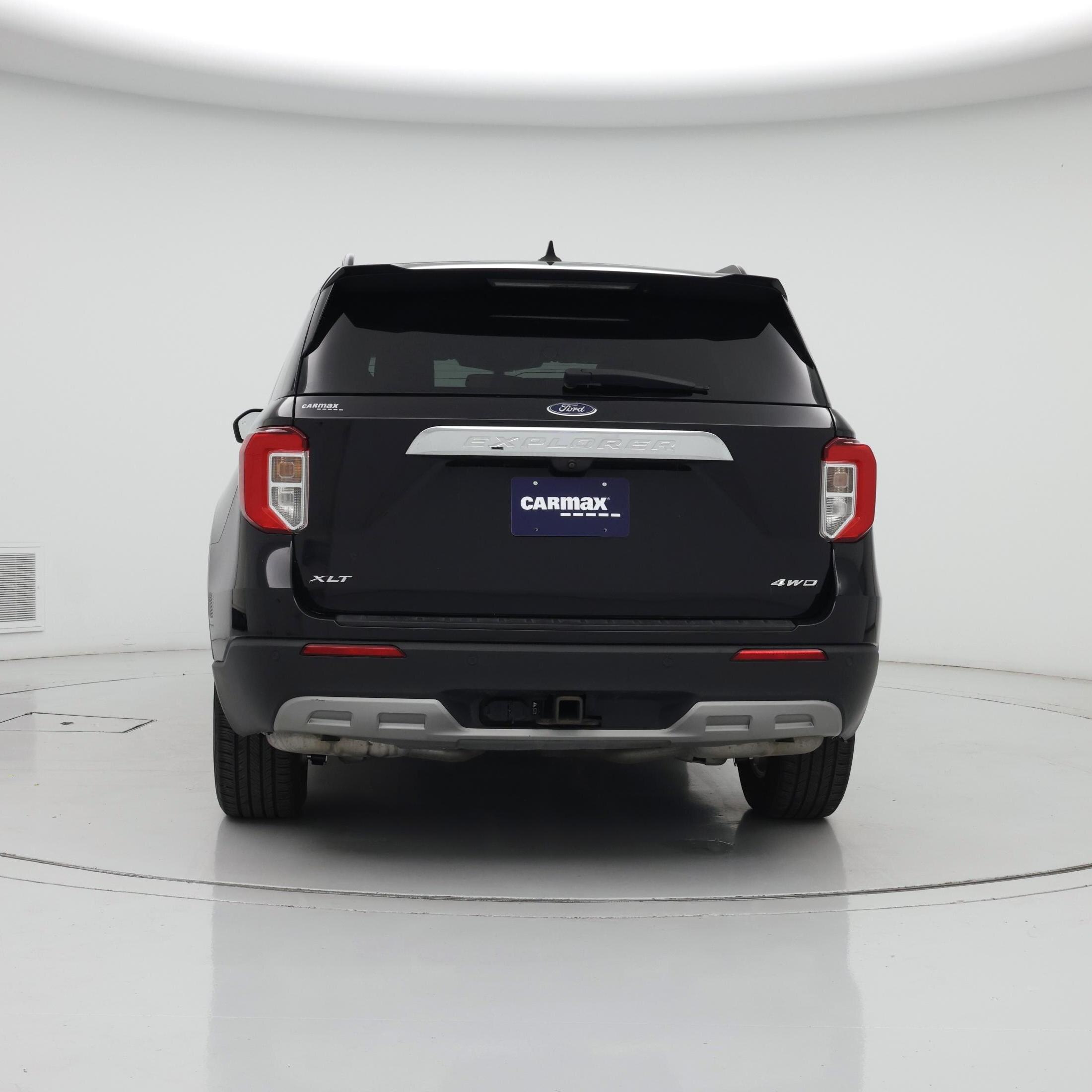 Thumbnail: 2022 Ford Explorer - 6