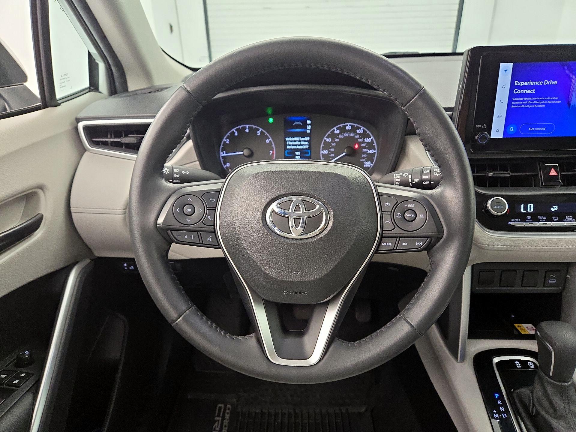 Thumbnail: 2023 Toyota Corolla Cross - 10