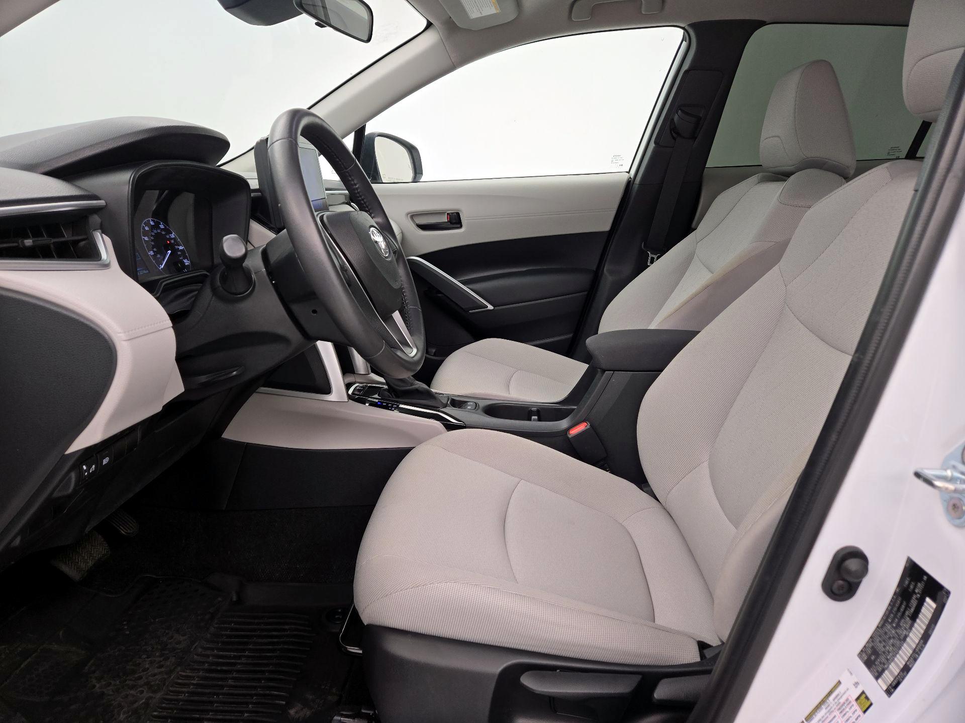 Thumbnail: 2023 Toyota Corolla Cross - 11