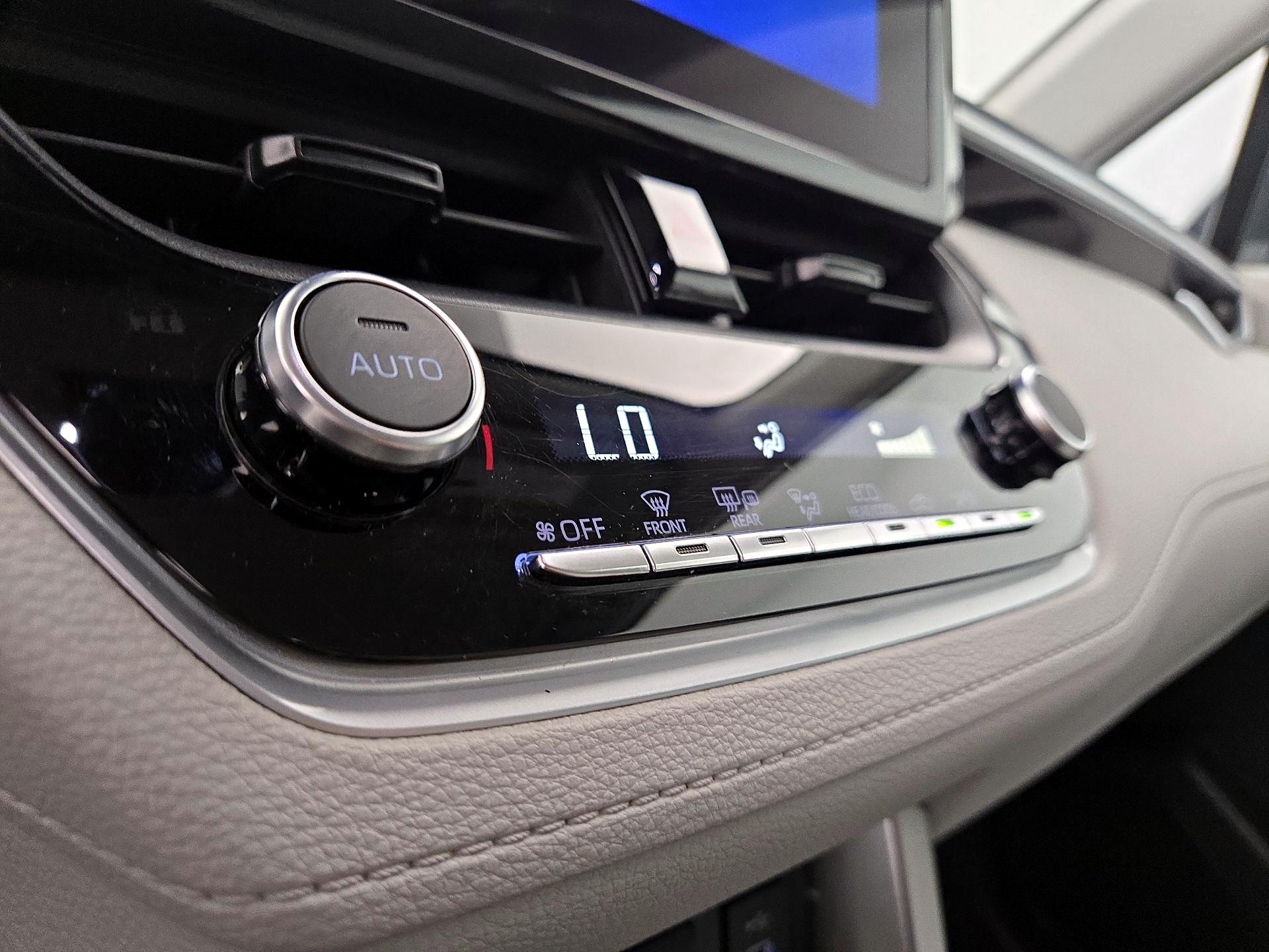 Thumbnail: 2023 Toyota Corolla Cross - 16