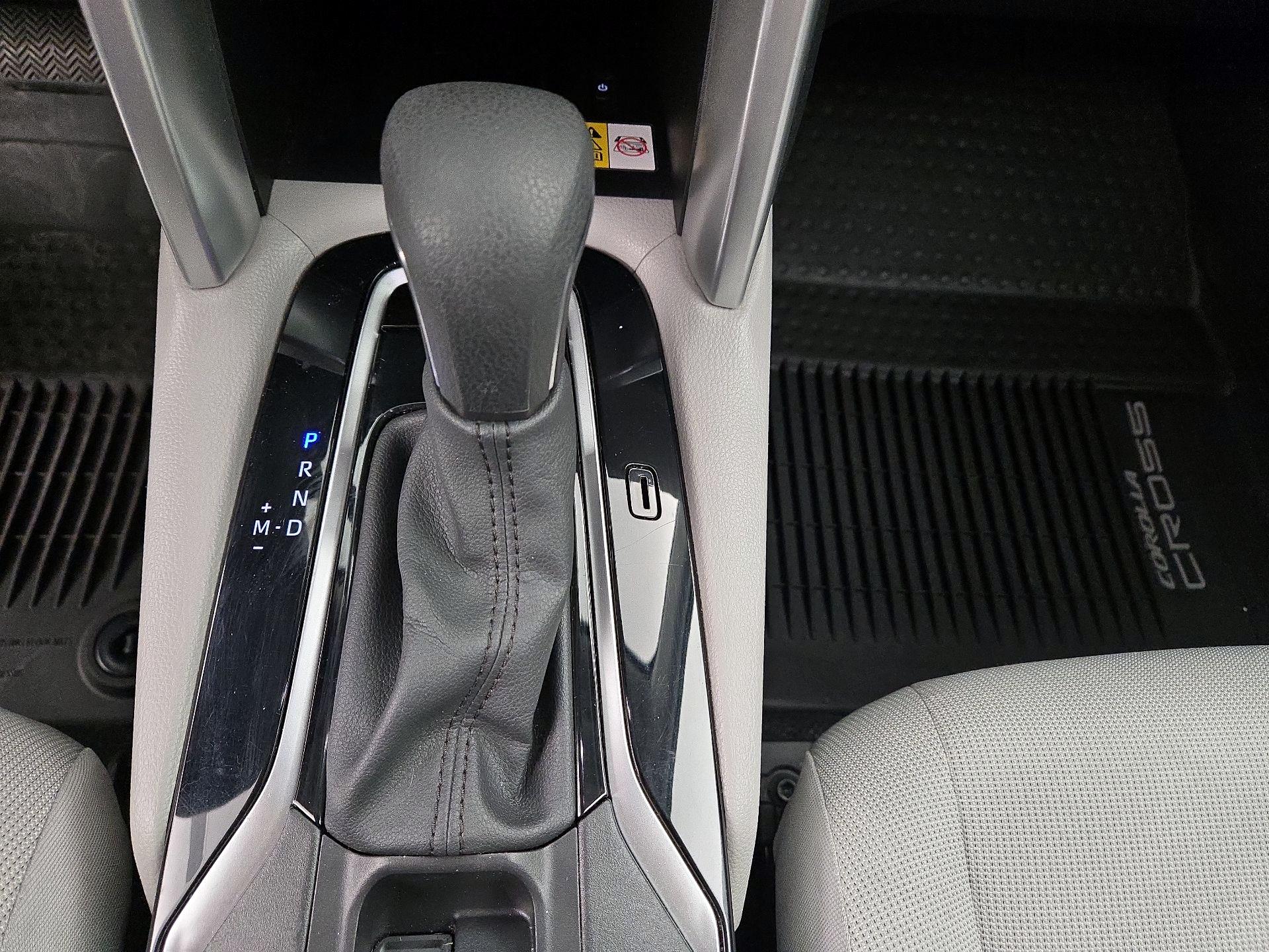 Thumbnail: 2023 Toyota Corolla Cross - 17