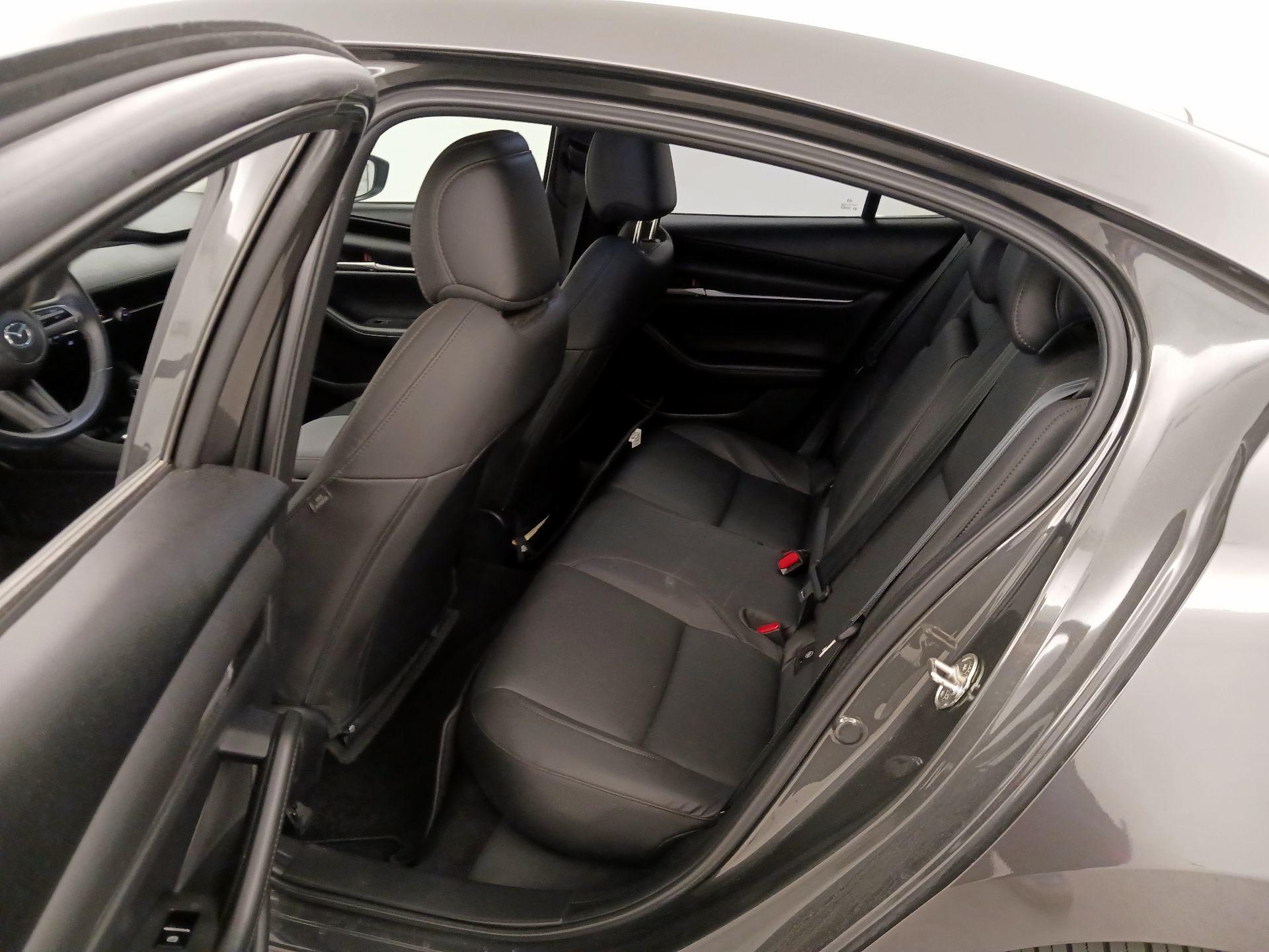 Thumbnail: 2021 Mazda Mazda3 - 20