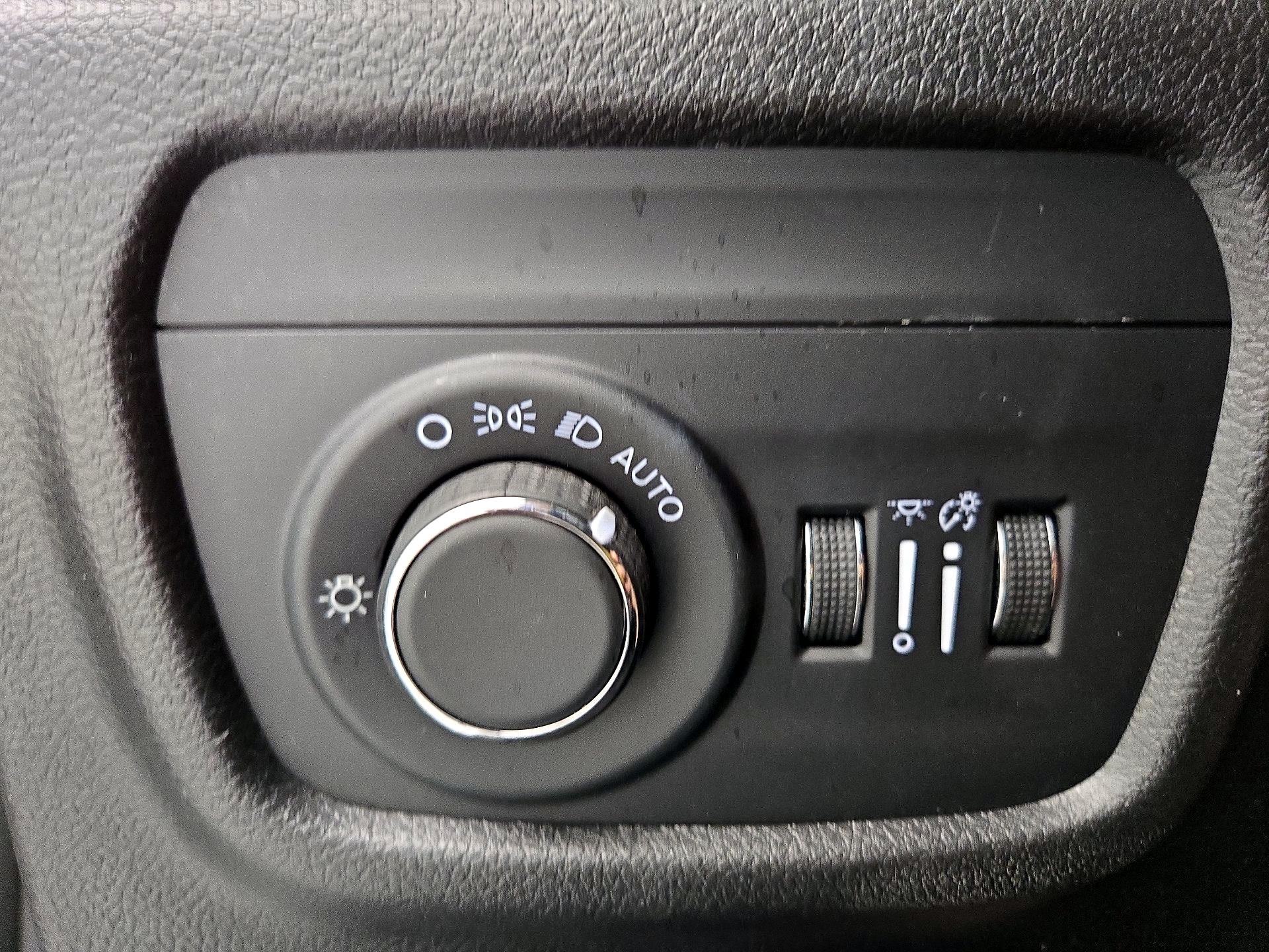 Thumbnail: 2024 Jeep Grand Cherokee - 13