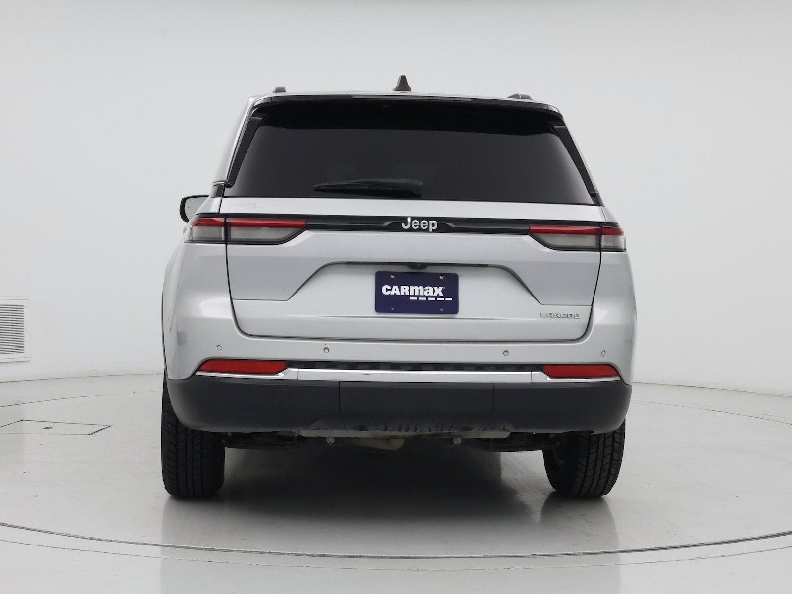 2024 Jeep Grand Cherokee Laredo - Photo 7