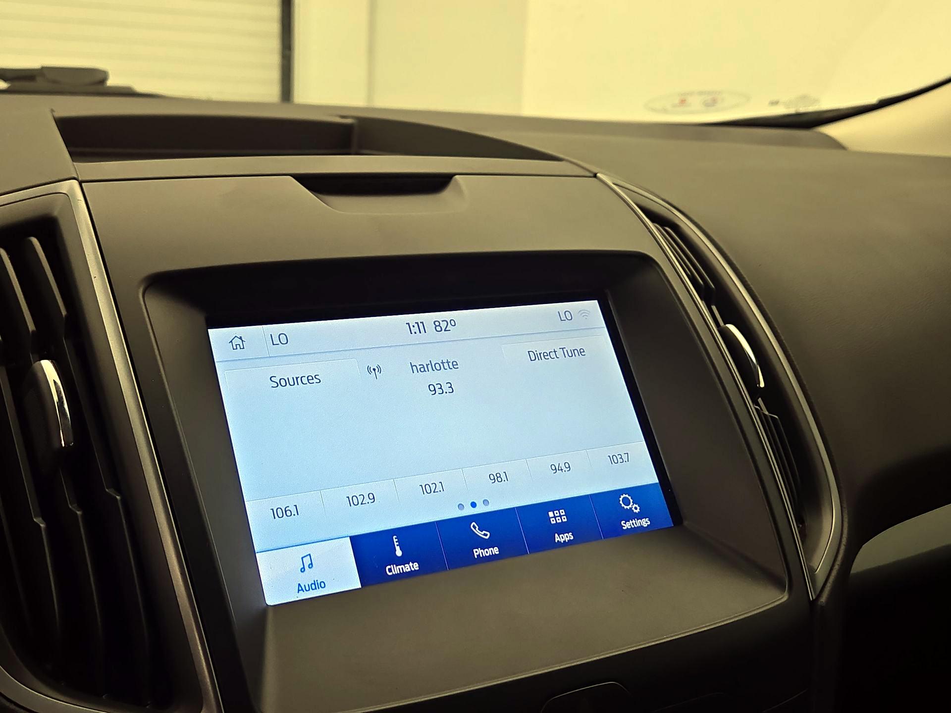 Thumbnail: 2020 Ford Edge - 15