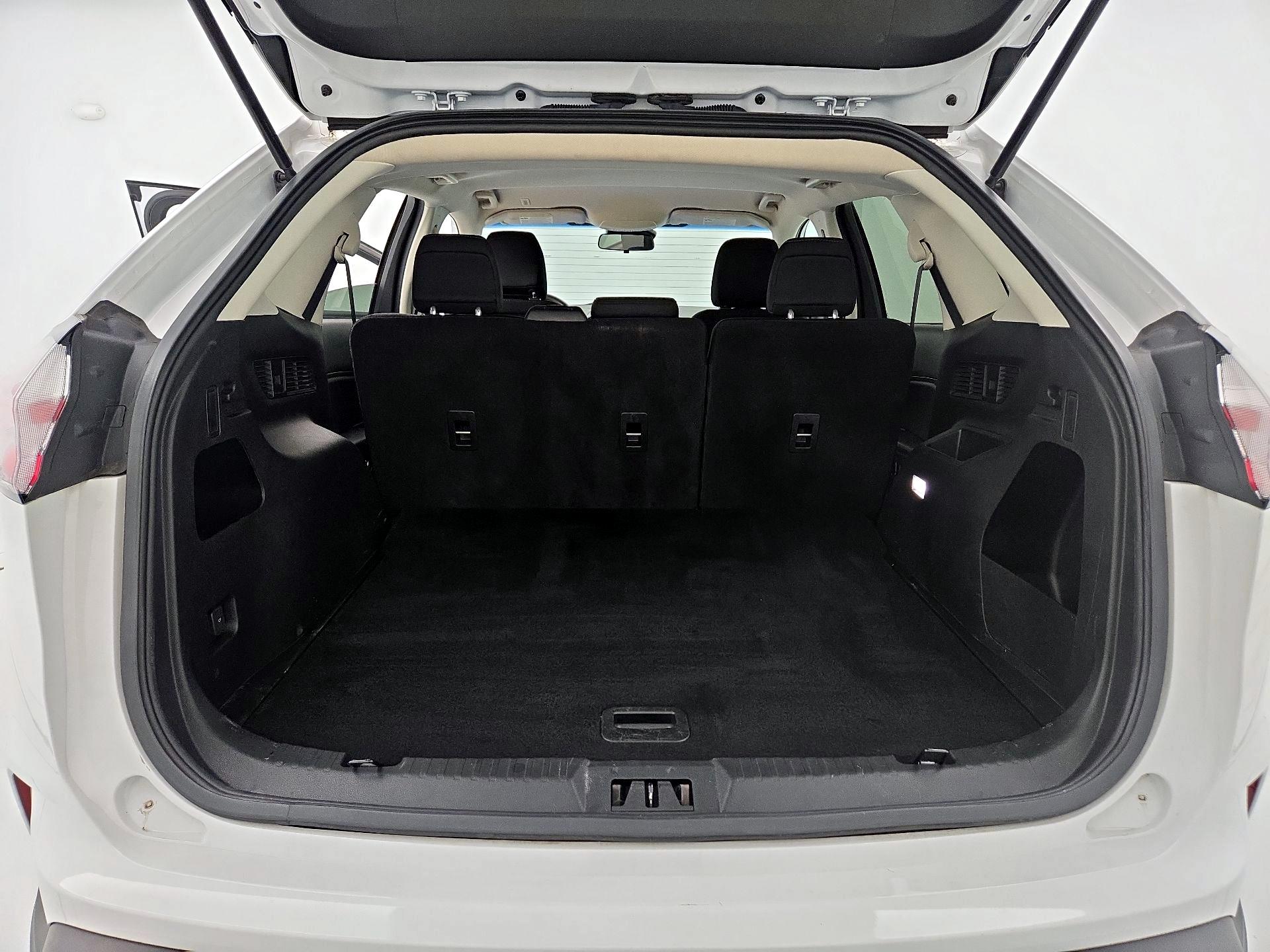 Thumbnail: 2020 Ford Edge - 20