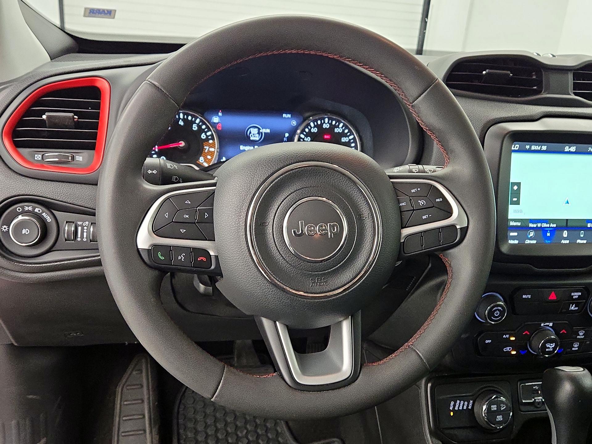 Thumbnail: 2023 Jeep Renegade - 10