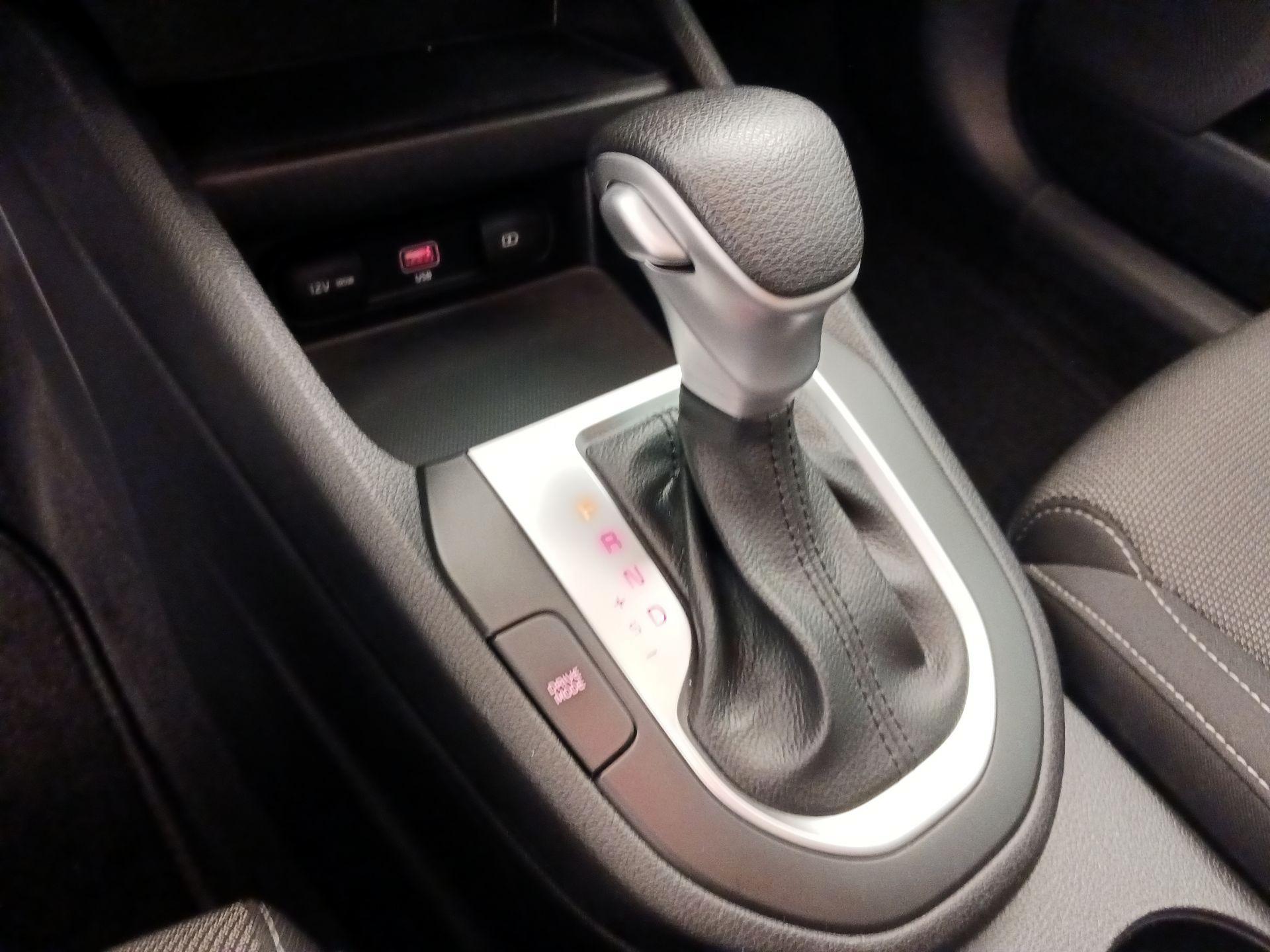 Thumbnail: 2024 Kia Forte - 17