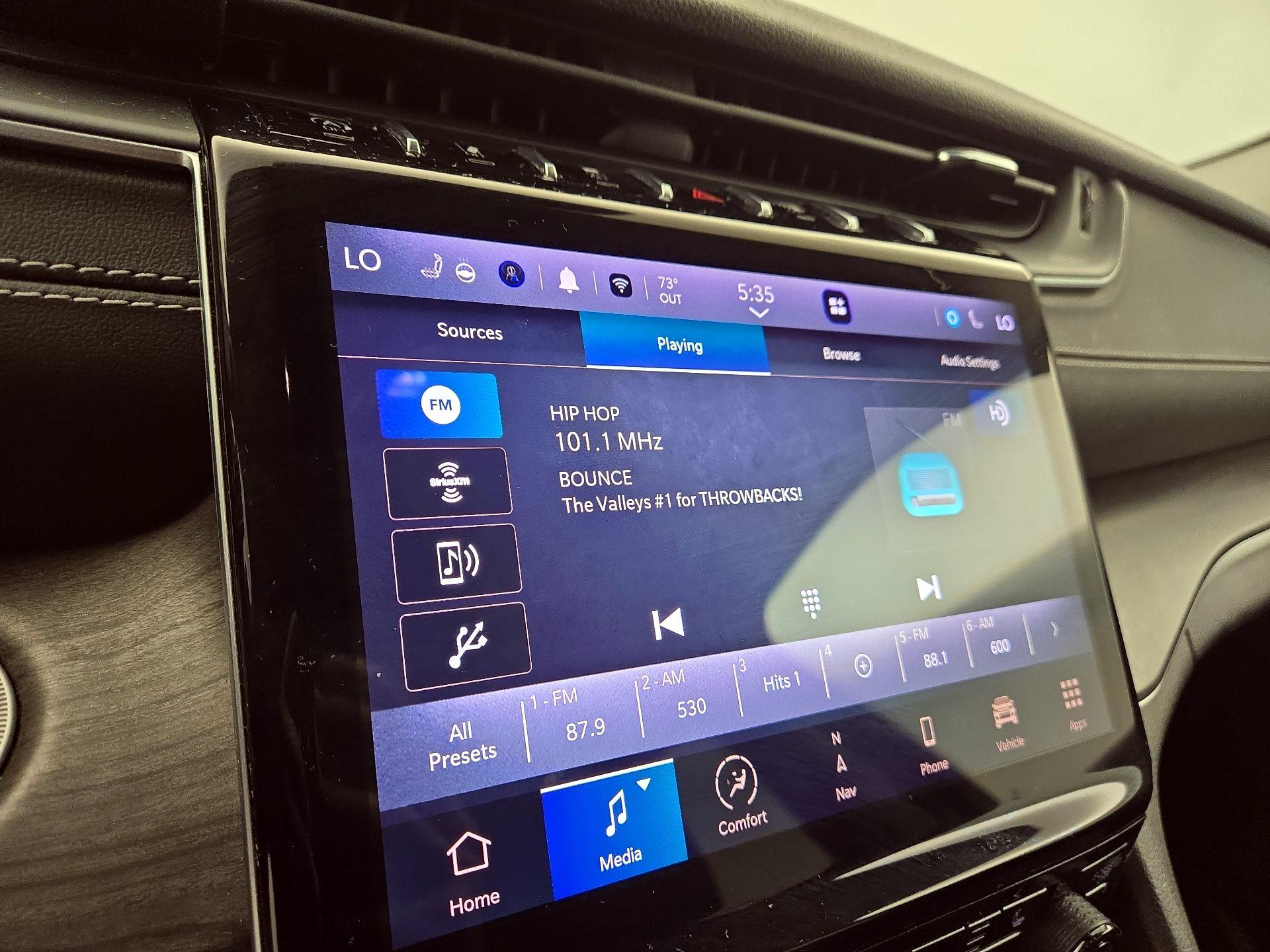 Thumbnail: 2023 Jeep Grand Cherokee - 16