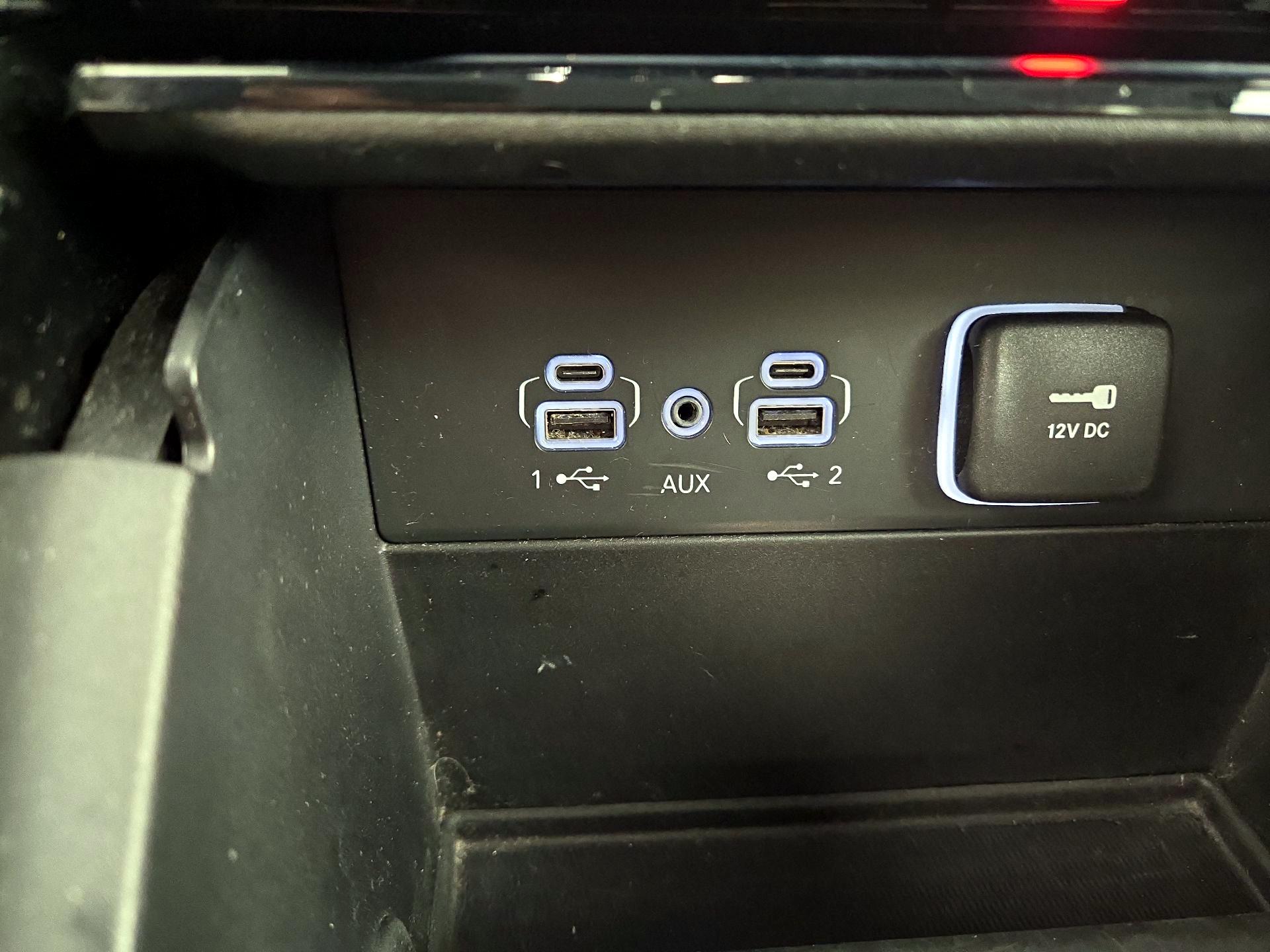 Thumbnail: 2023 Jeep Grand Cherokee - 19