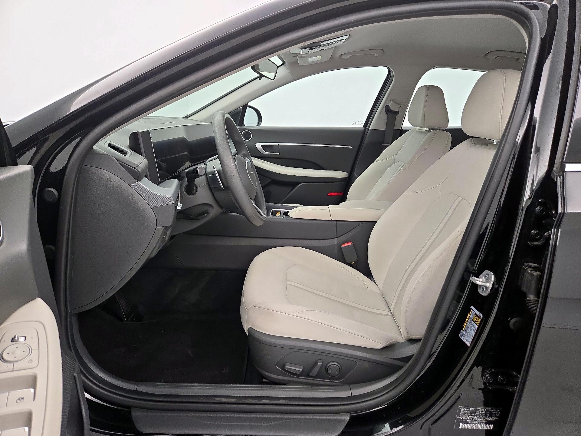 Thumbnail: 2025 Hyundai Sonata - 11