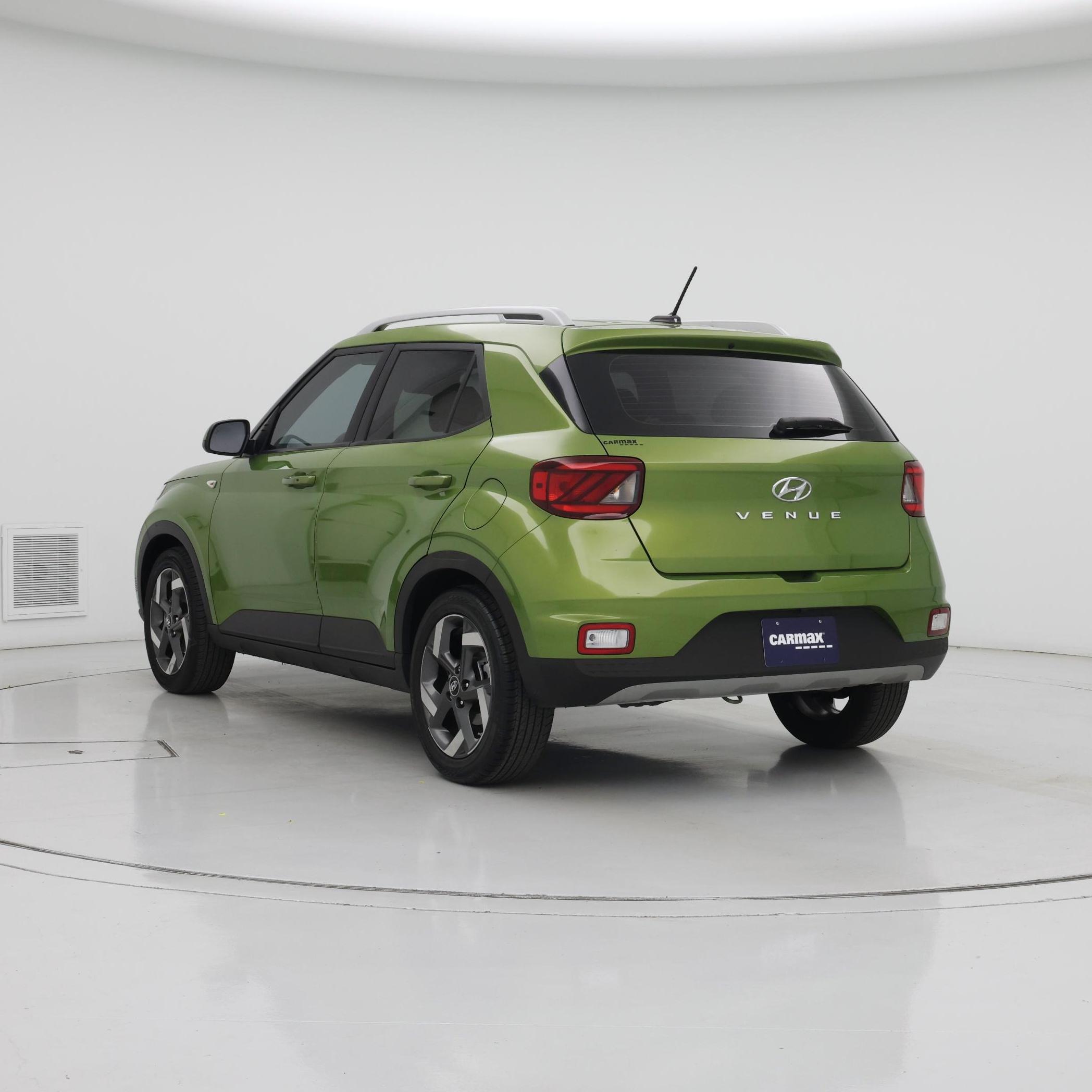 Thumbnail: 2024 Hyundai Venue - 2