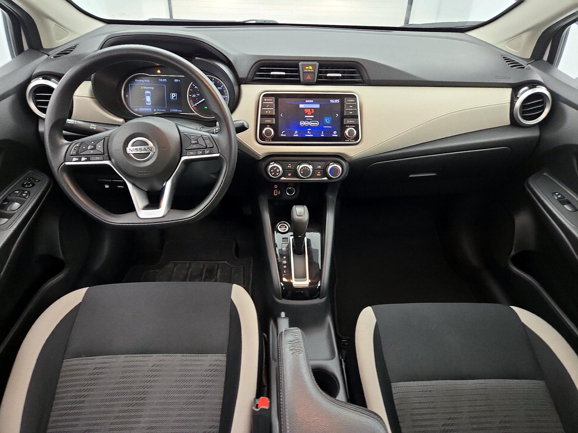 Thumbnail: 2022 Nissan Versa - 9