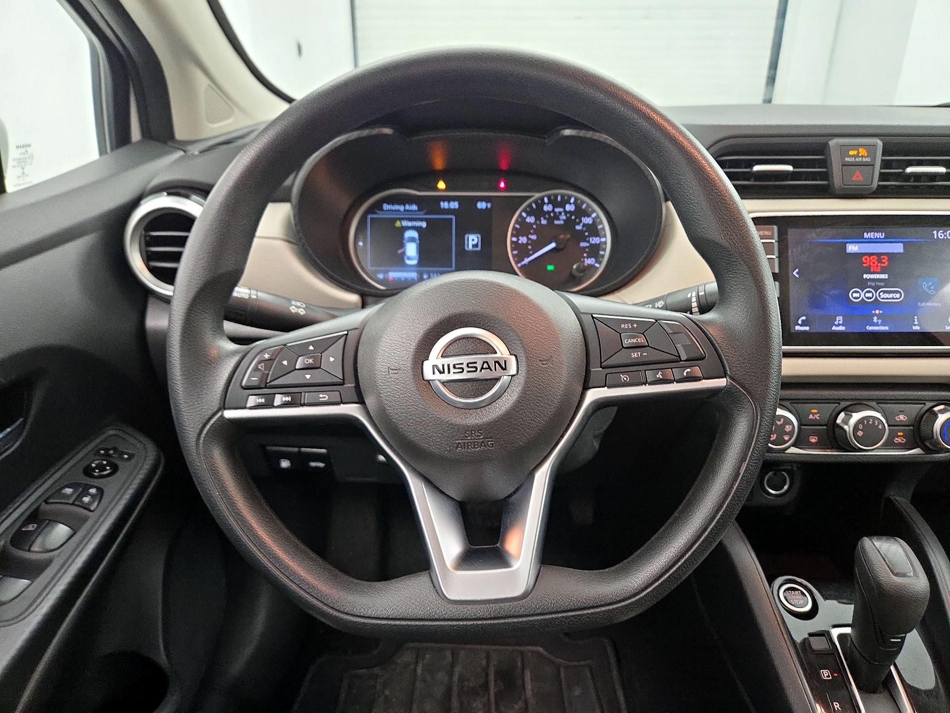 Thumbnail: 2022 Nissan Versa - 10