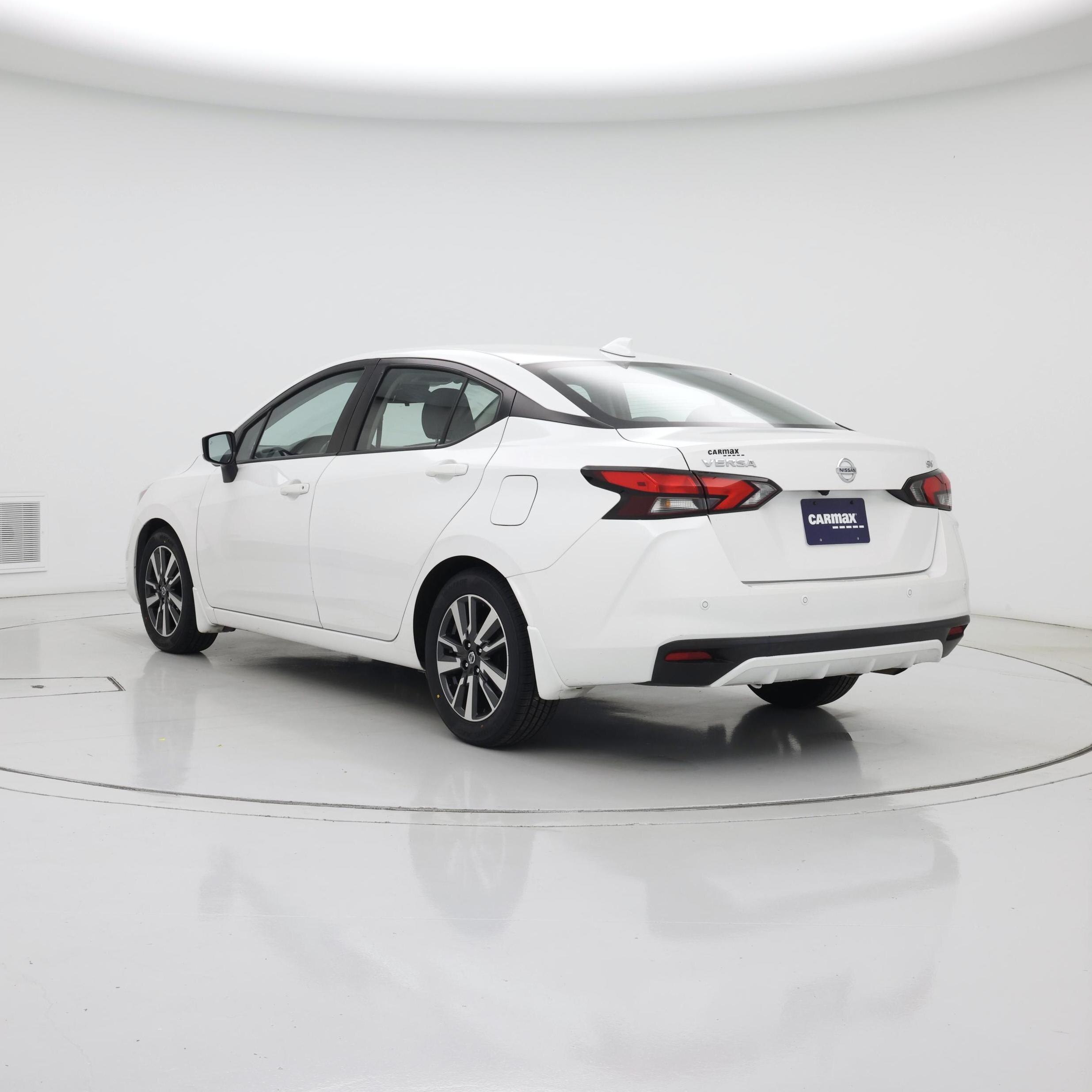 Thumbnail: 2022 Nissan Versa - 2