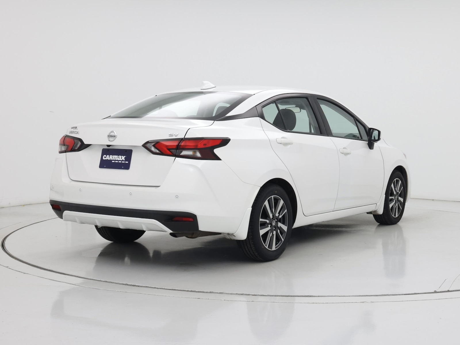 2022 Nissan Versa Sedan SV - Photo 9