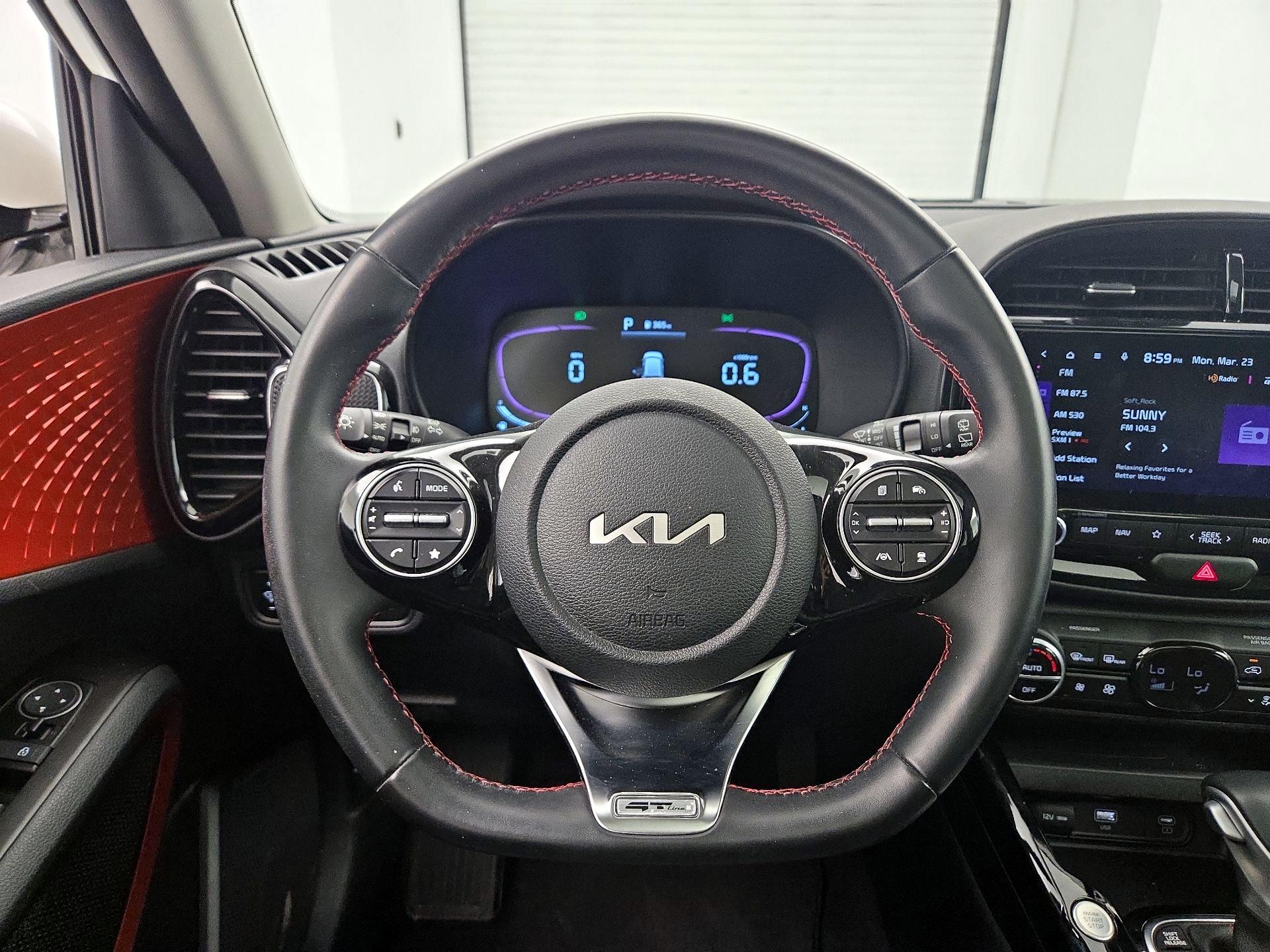 Thumbnail: 2023 Kia Soul - 10