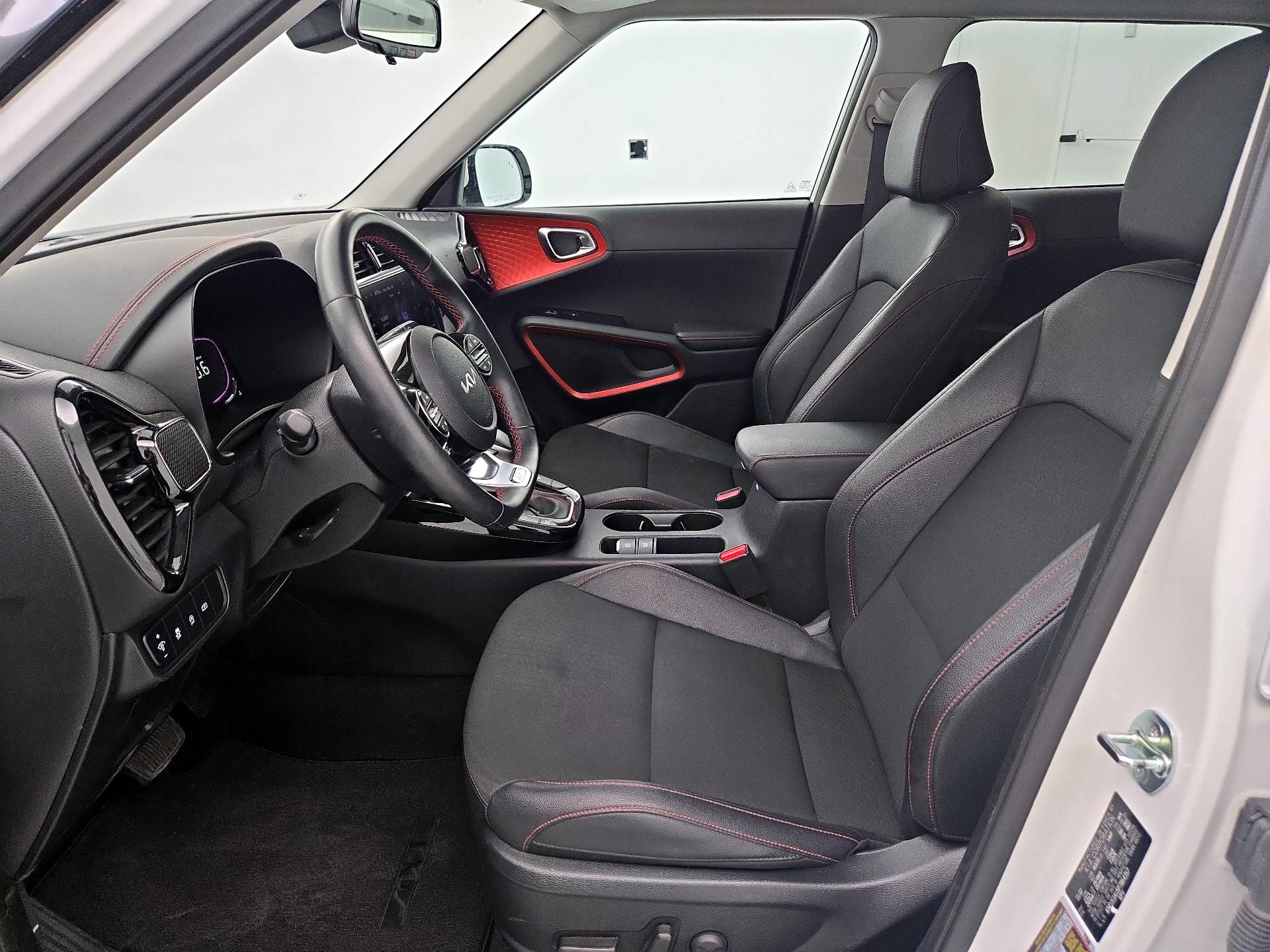 Thumbnail: 2023 Kia Soul - 11