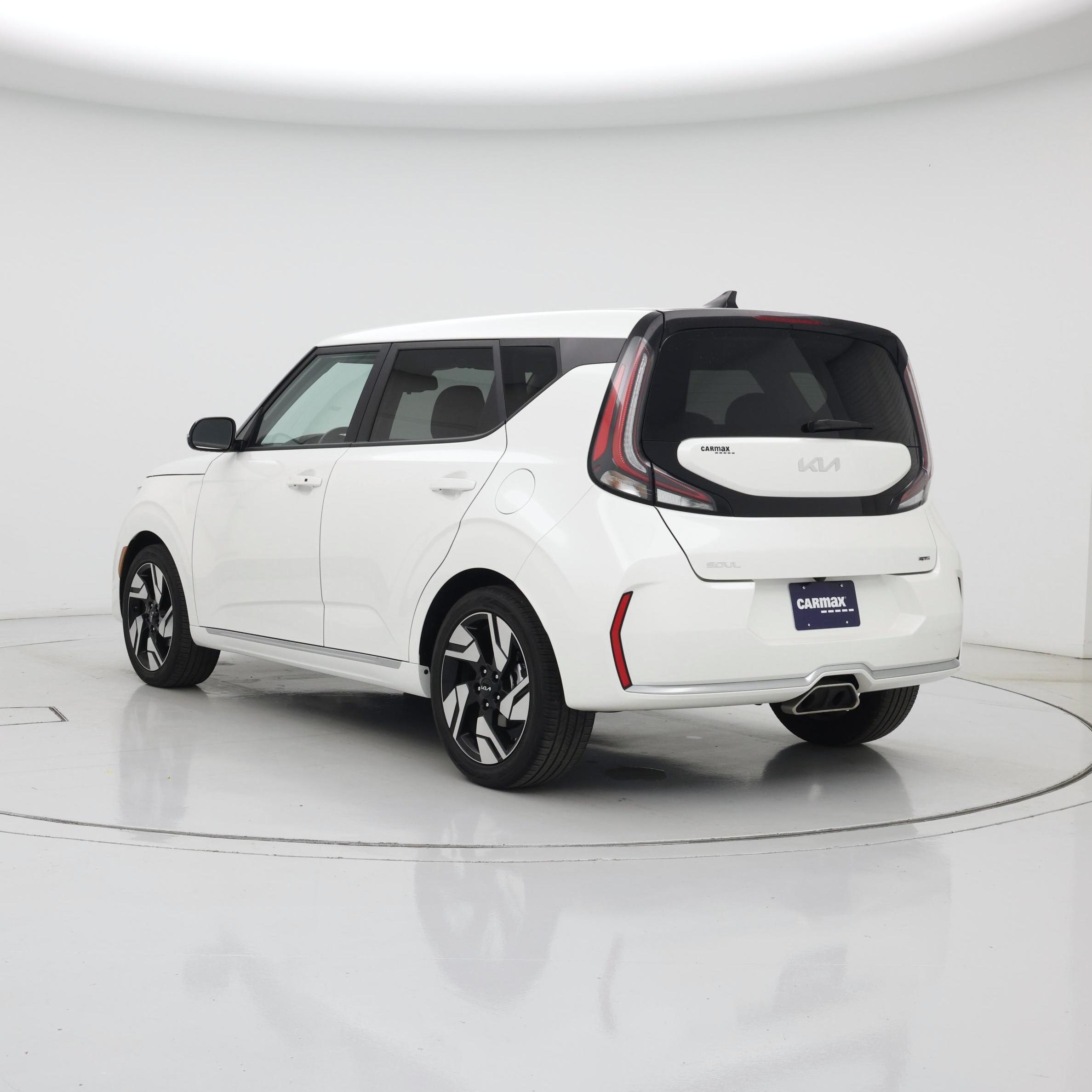 Thumbnail: 2023 Kia Soul - 2